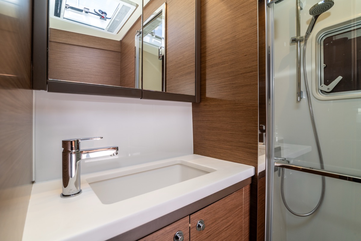 Lagoon 52F (5 cab) — photo 21