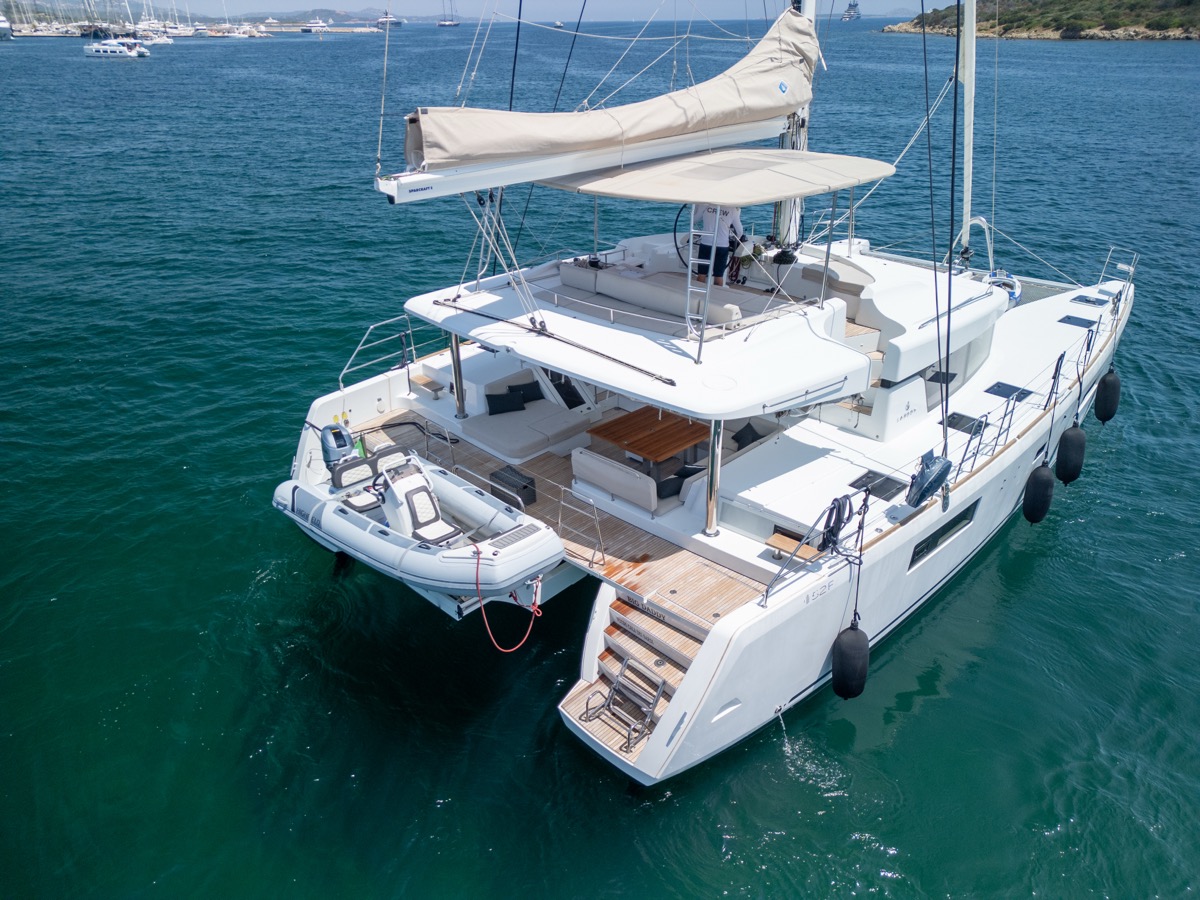 Lagoon 52F (5 cab) — photo 31