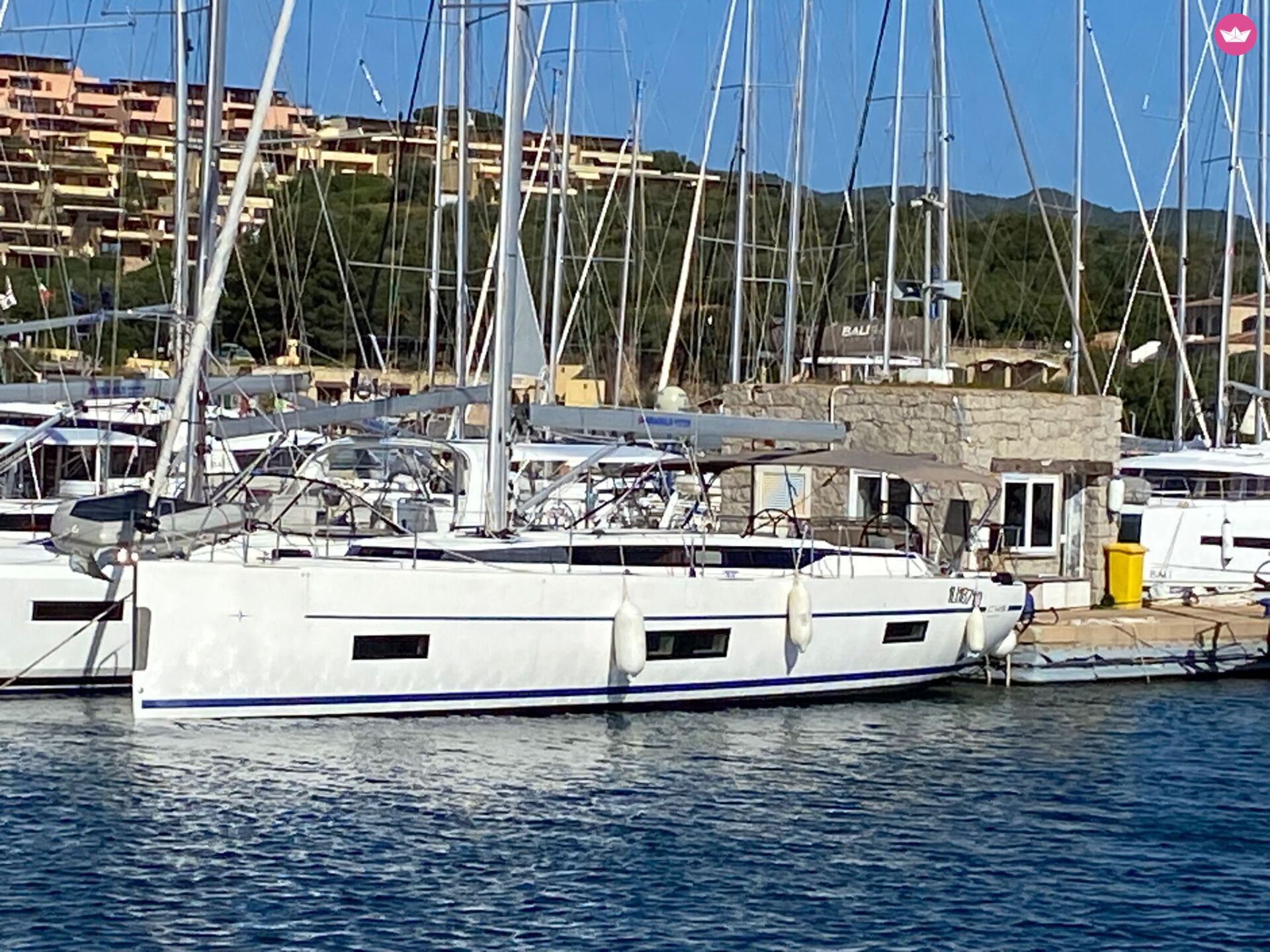 Bavaria C45 — photo 12