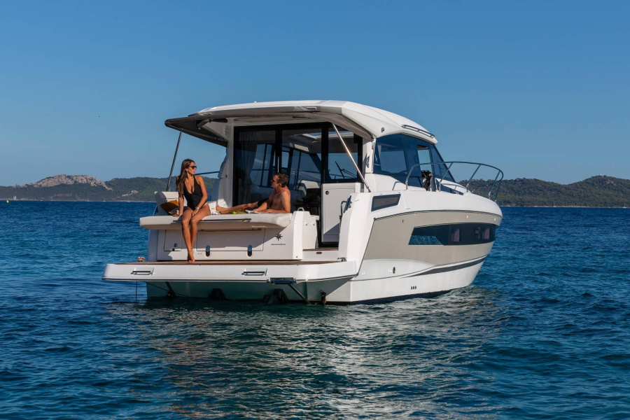 Jeanneau NC 37 — photo 14