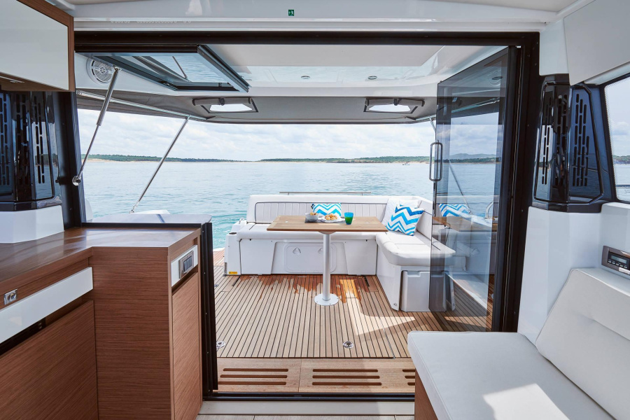 Jeanneau NC 37 — photo 2