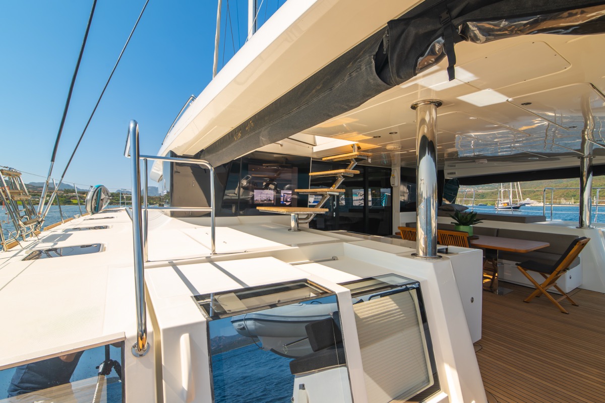 Lagoon 620 (10+3) — photo 18