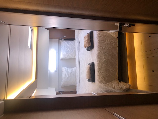 Lagoon 46 — photo 3
