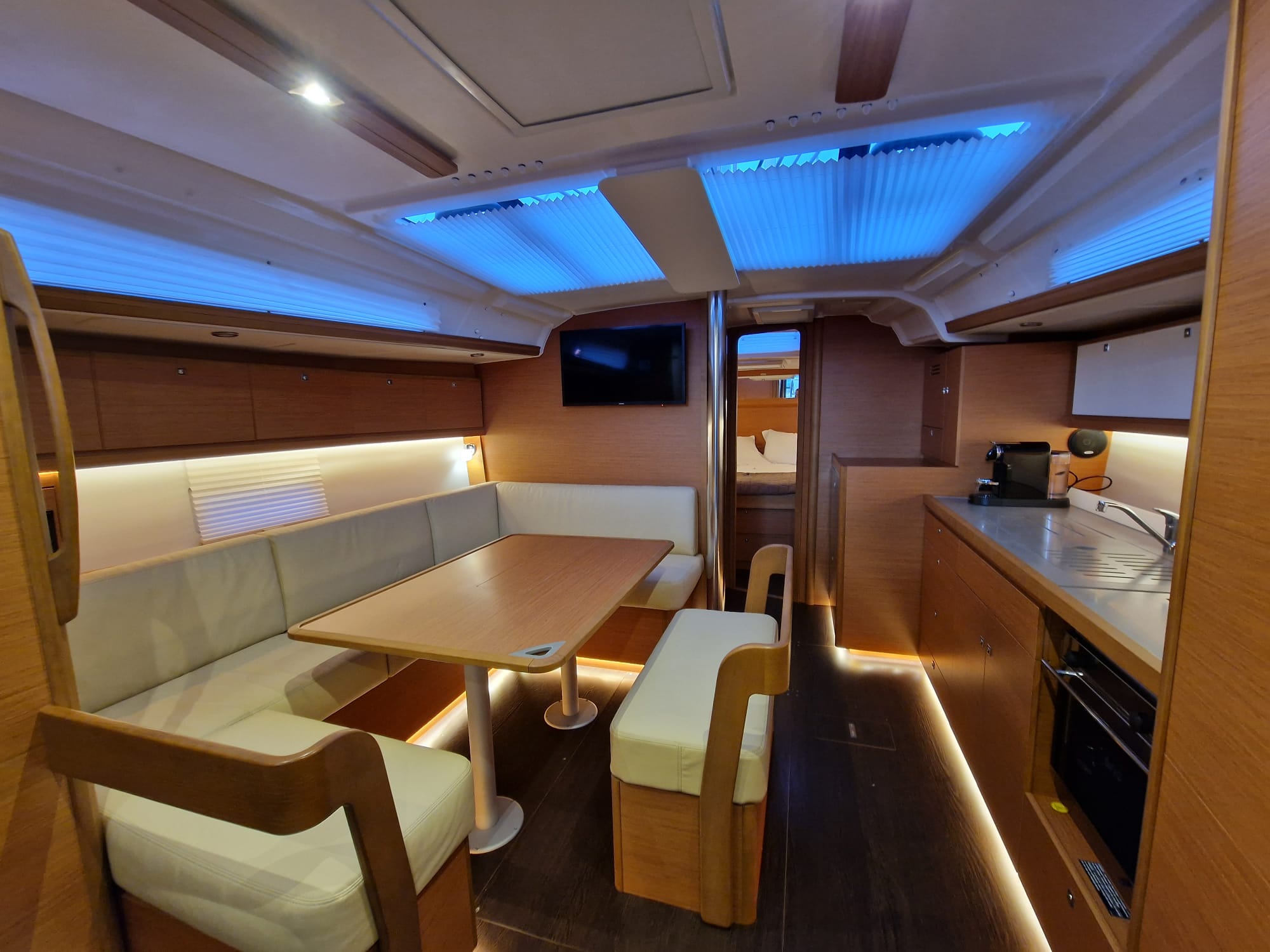 Dufour 430 — photo 2