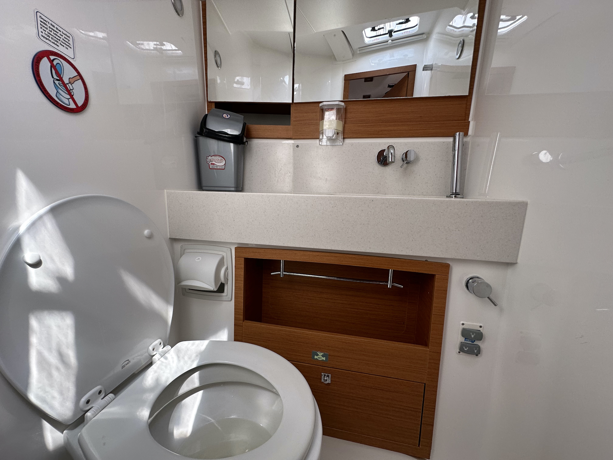 Dufour 470 — photo 8