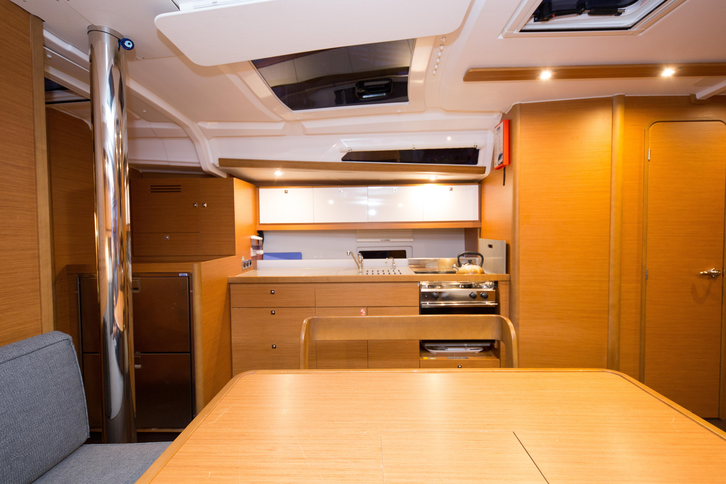 Dufour 430 GL — photo 9