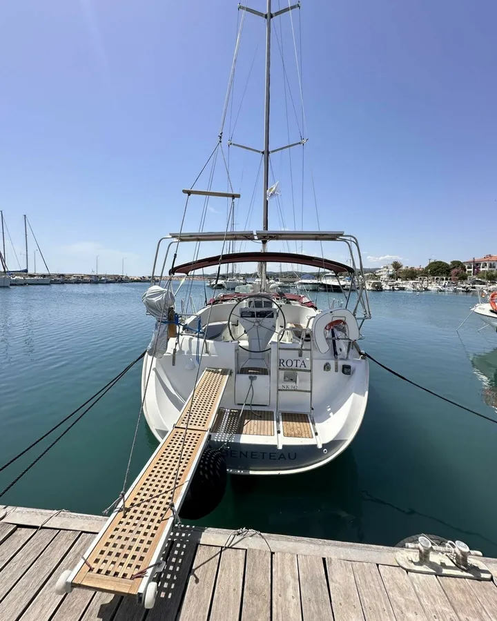 Oceanis 411 Clipper — photo 6