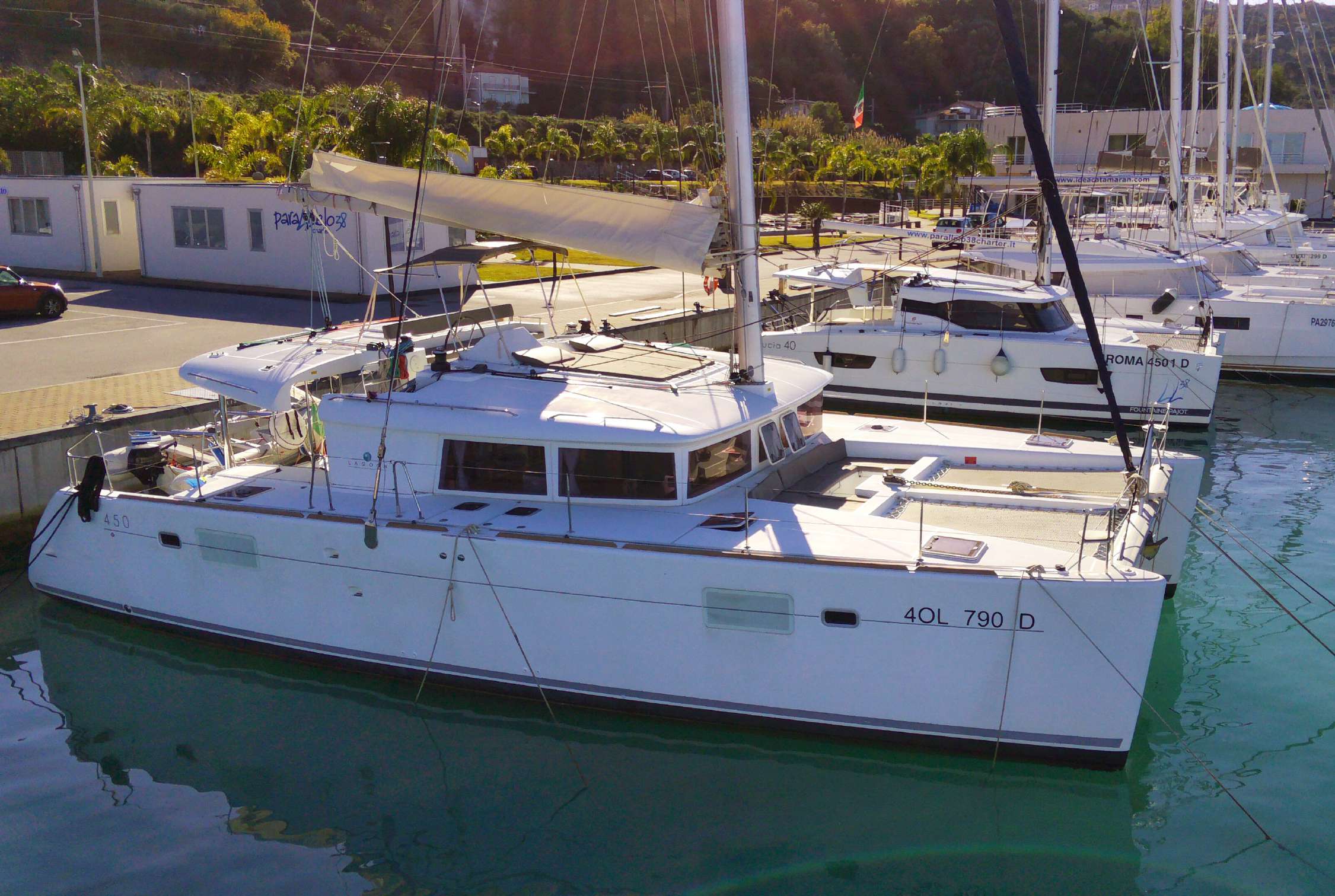 Lagoon 450 — photo 6