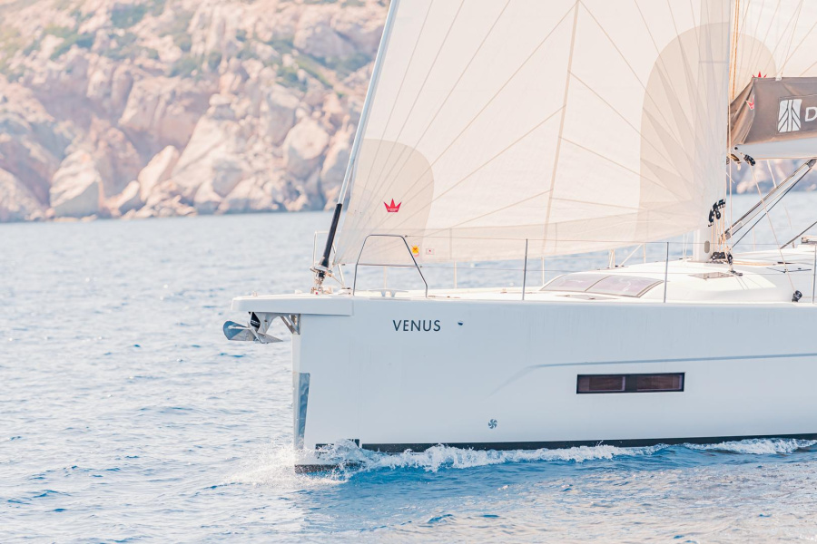 Dufour 530 — photo 20