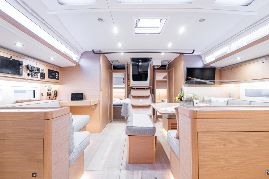 Dufour 530 — photo 10