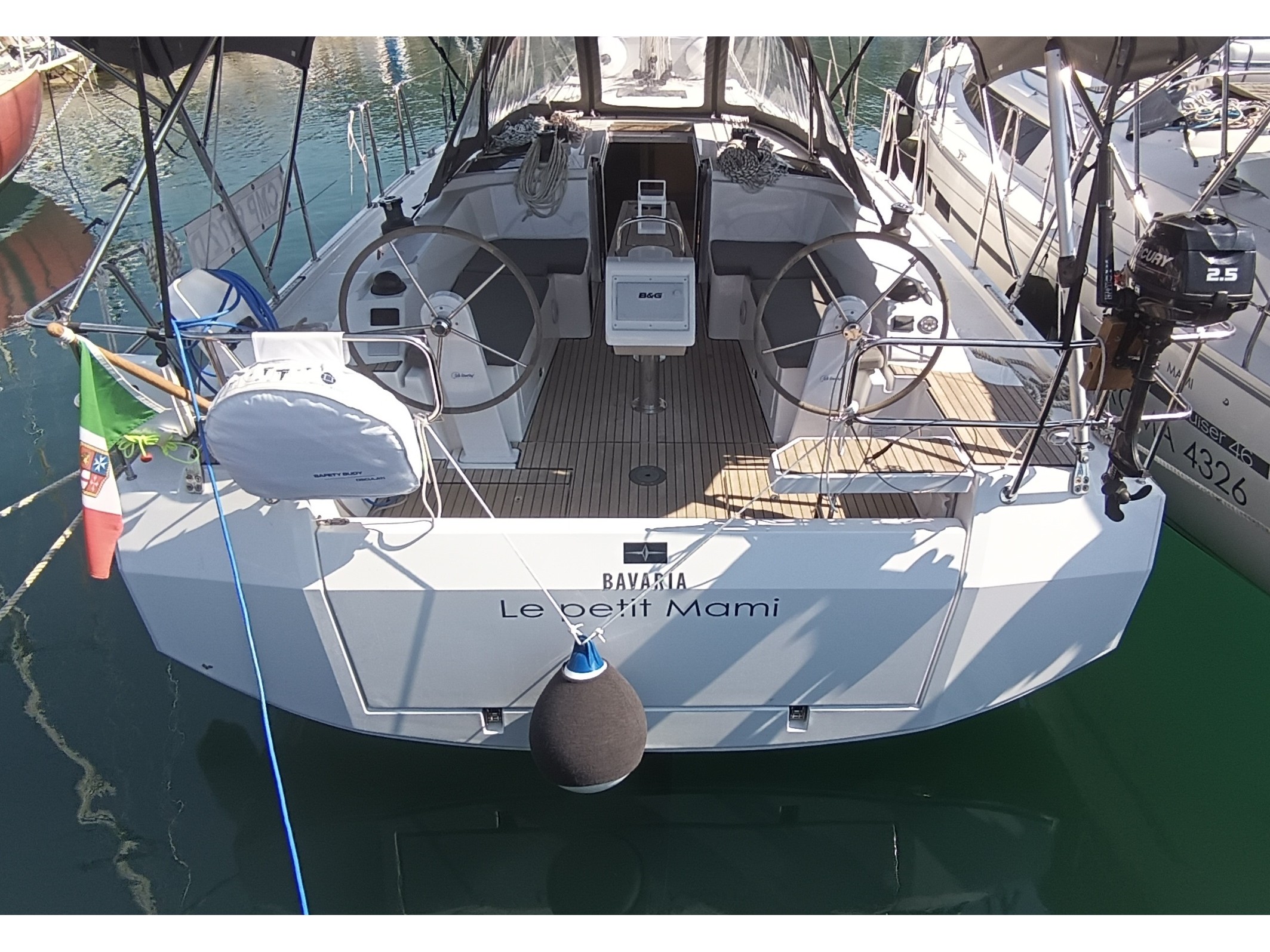 Bavaria C38 "Le petit Mami" — photo 1