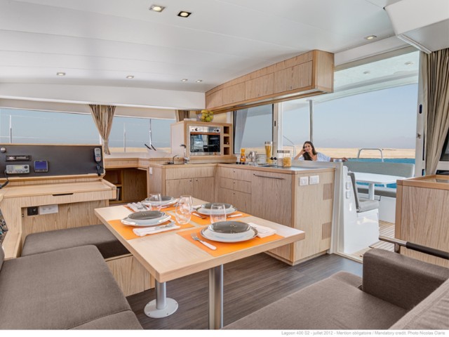 Lagoon 400 S2 — photo 16