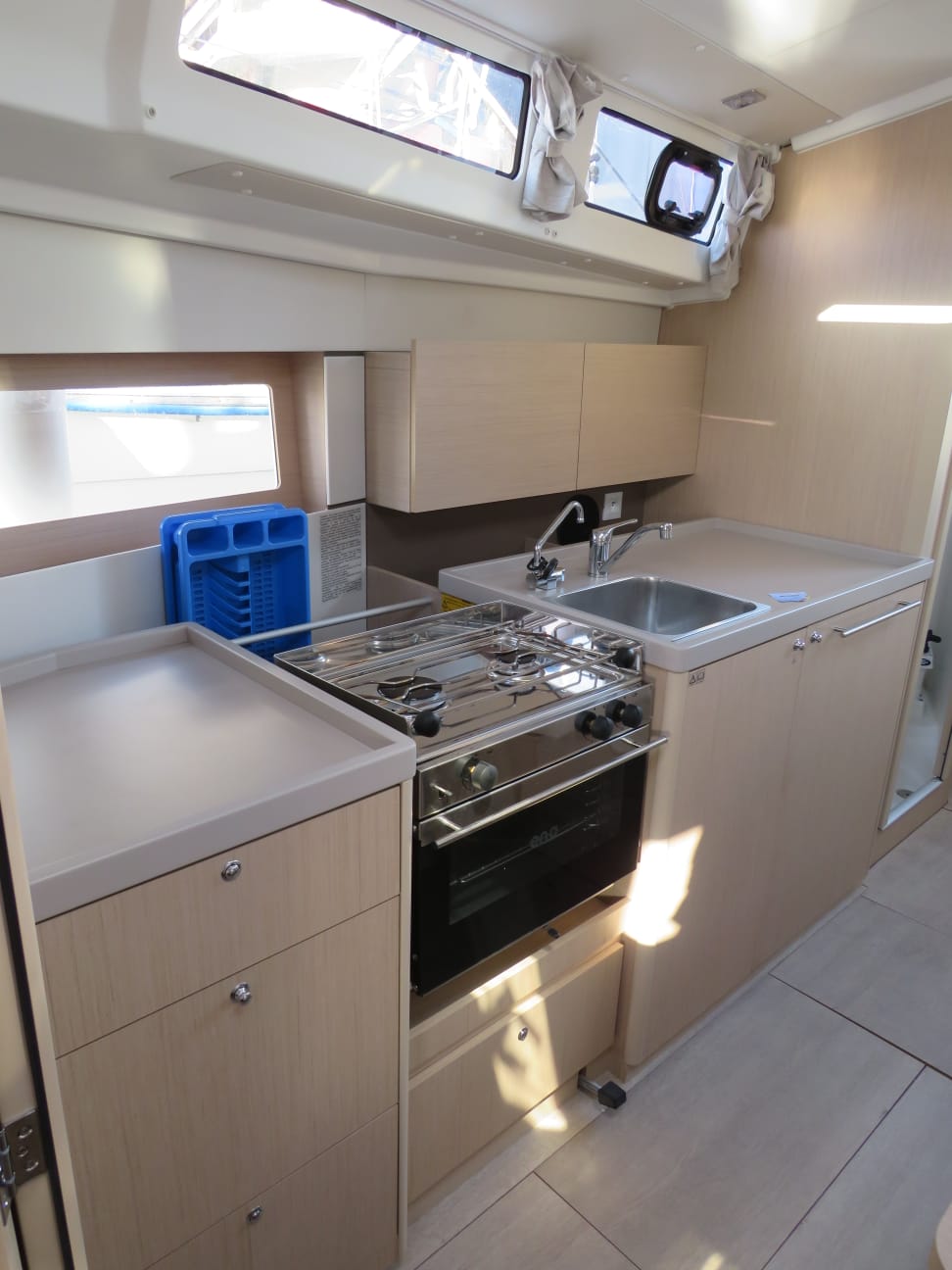 Oceanis 38 — photo 12