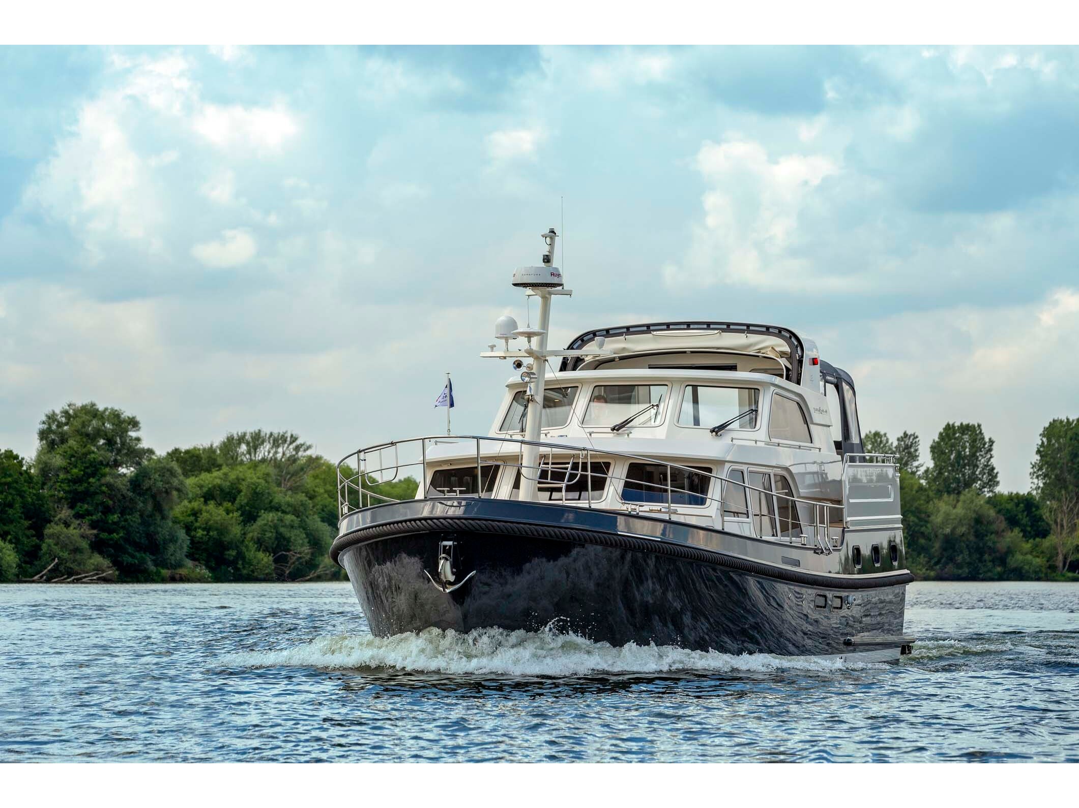 Linssen Grand Sturdy 450 Variotop — photo 1