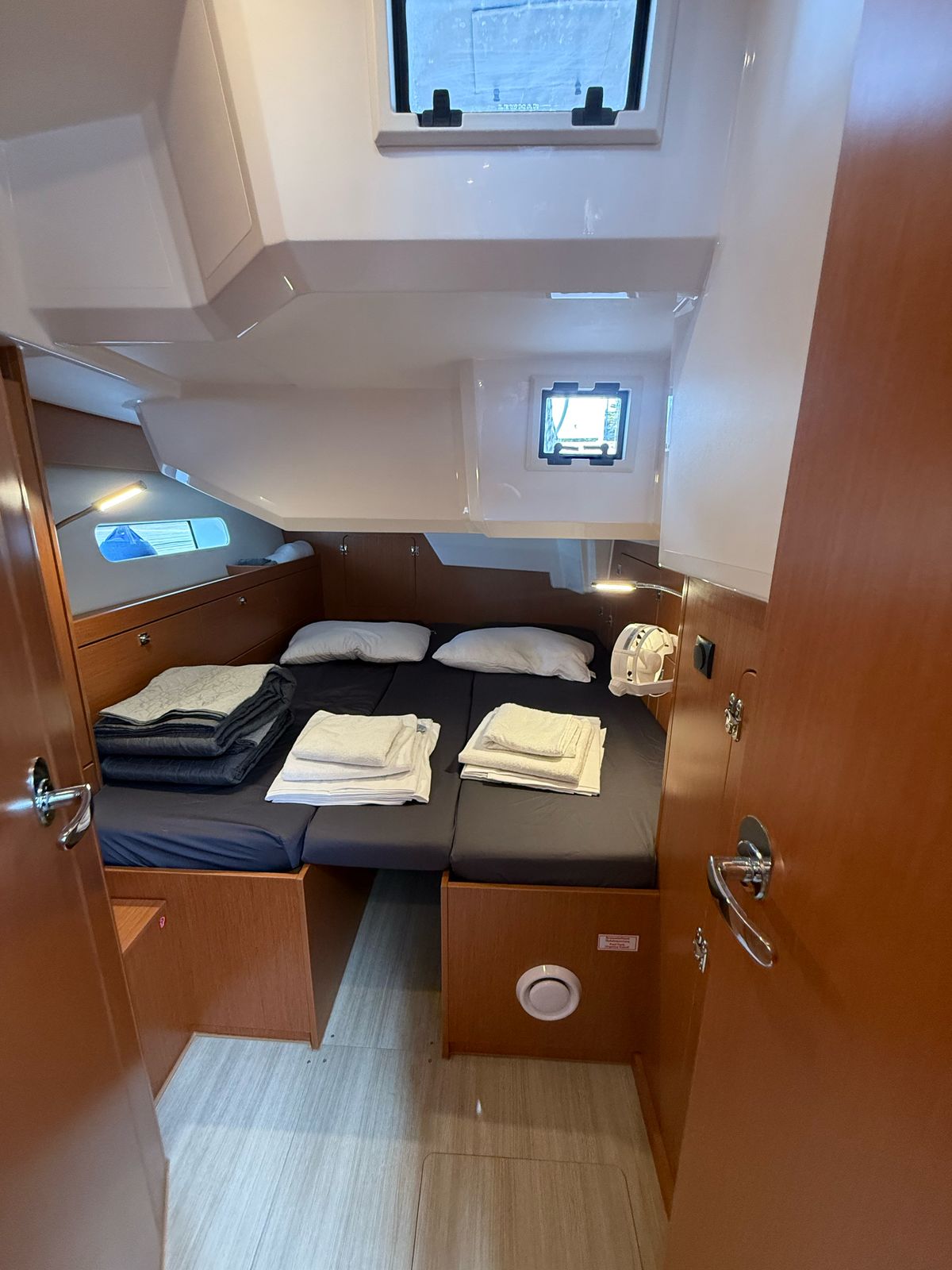 Bavaria C46 — photo 9