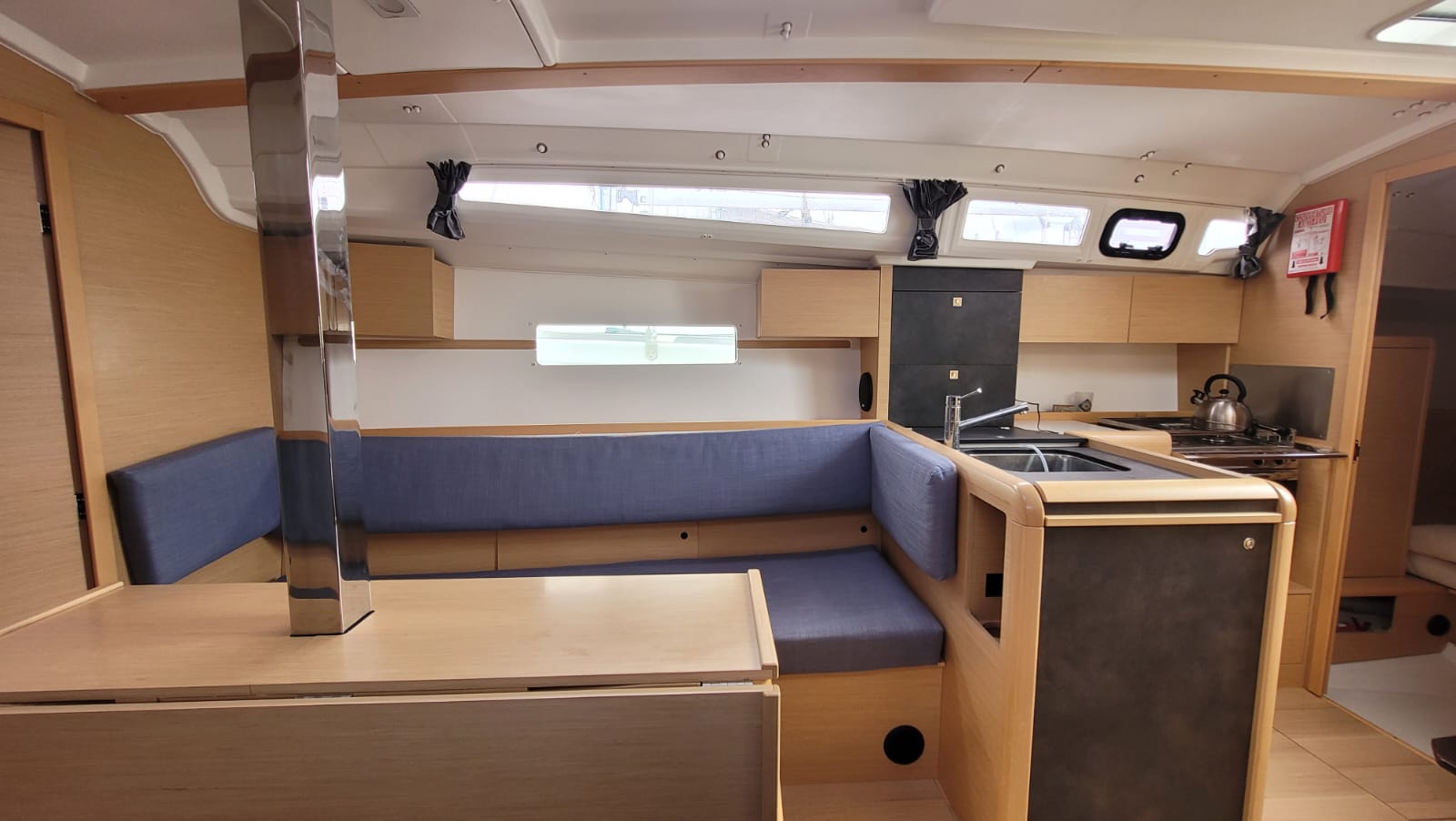 Sun Odyssey 349 (QR) — photo 5
