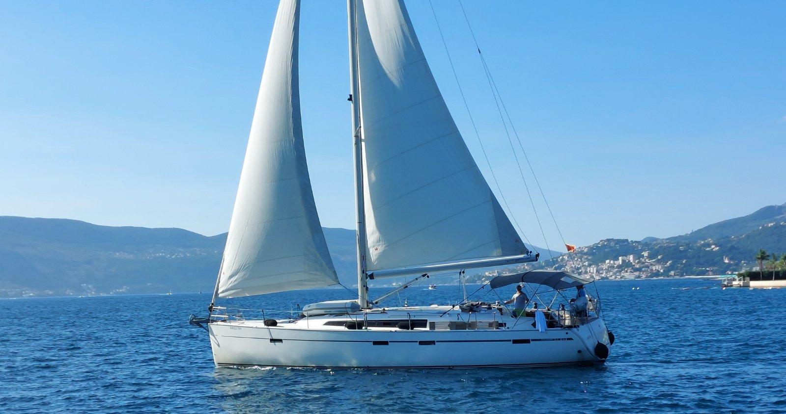 Bavaria 51 Cruiser — photo 6