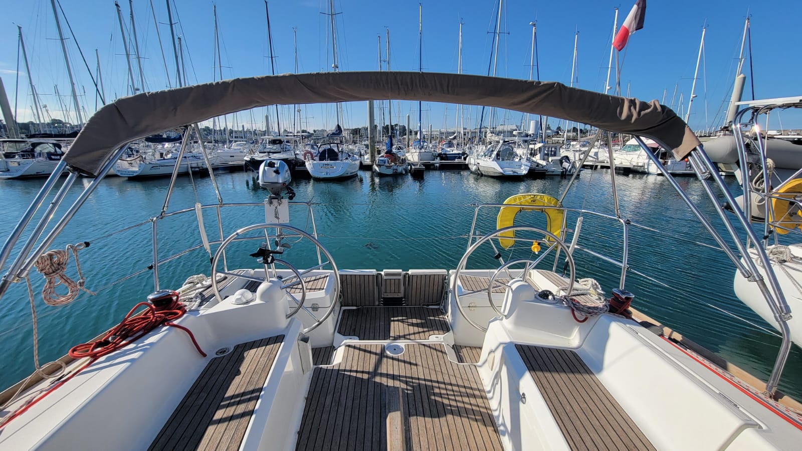 Sun Odyssey 379 (DL) — photo 8