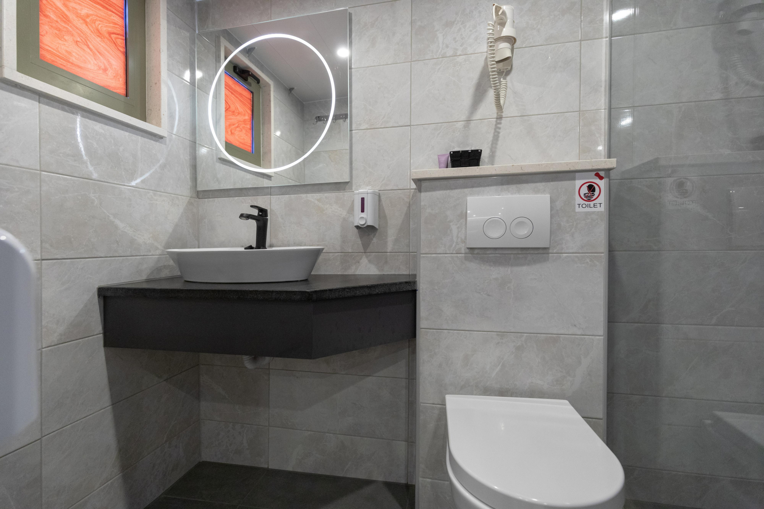 Luxury Motor Yacht — photo 7