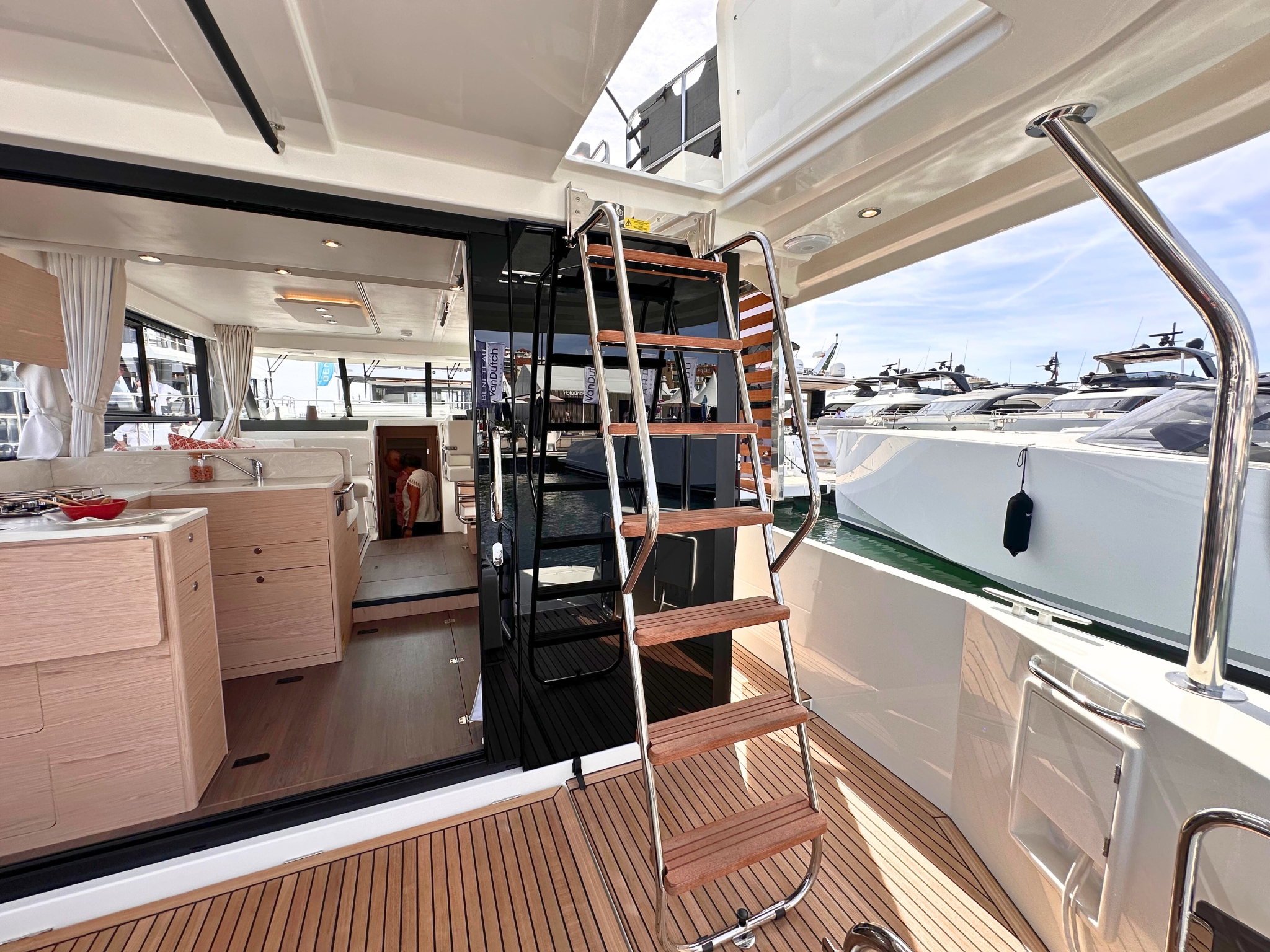 Swift Trawler 41 — photo 4