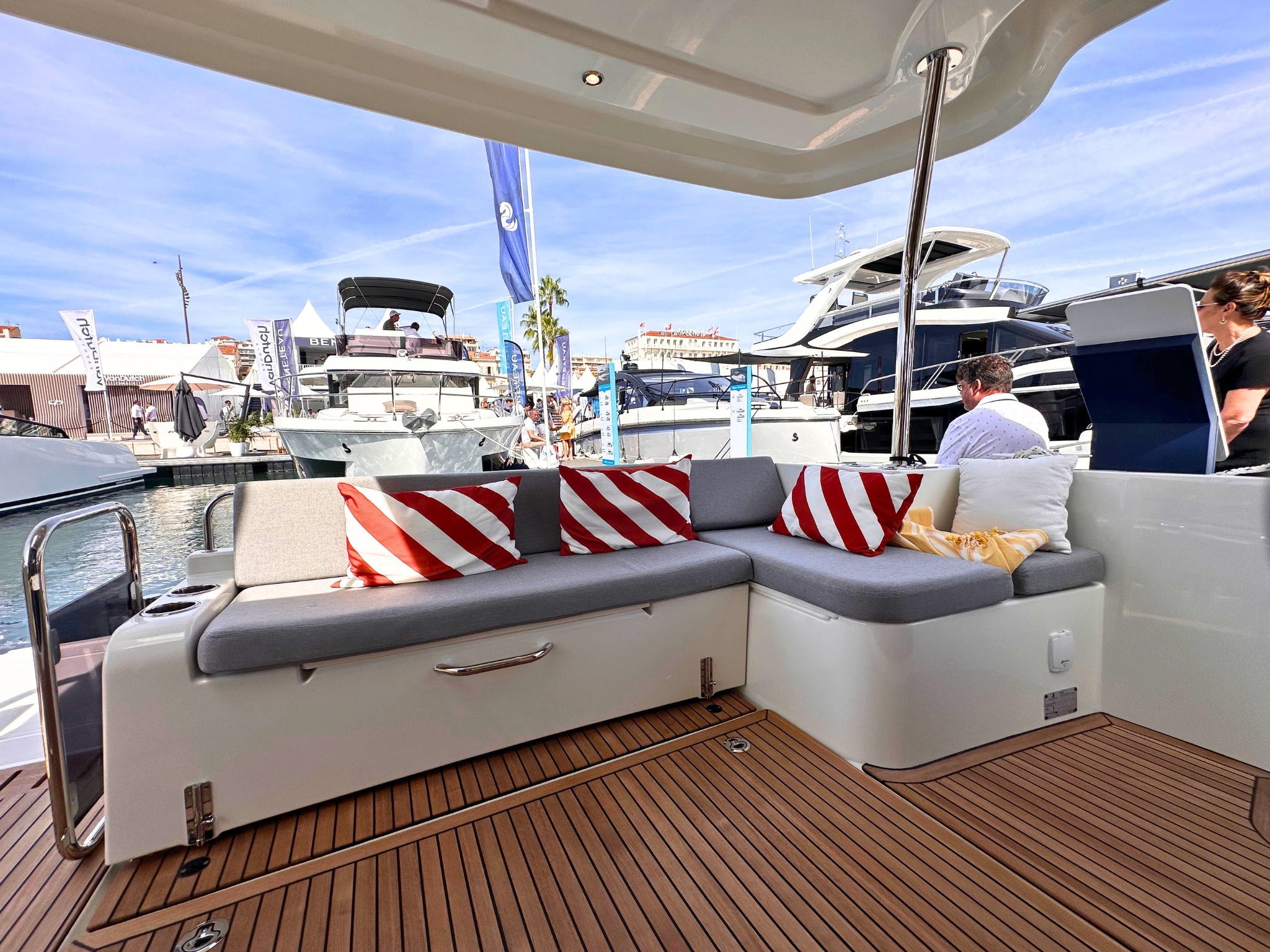 Swift Trawler 41 — photo 15