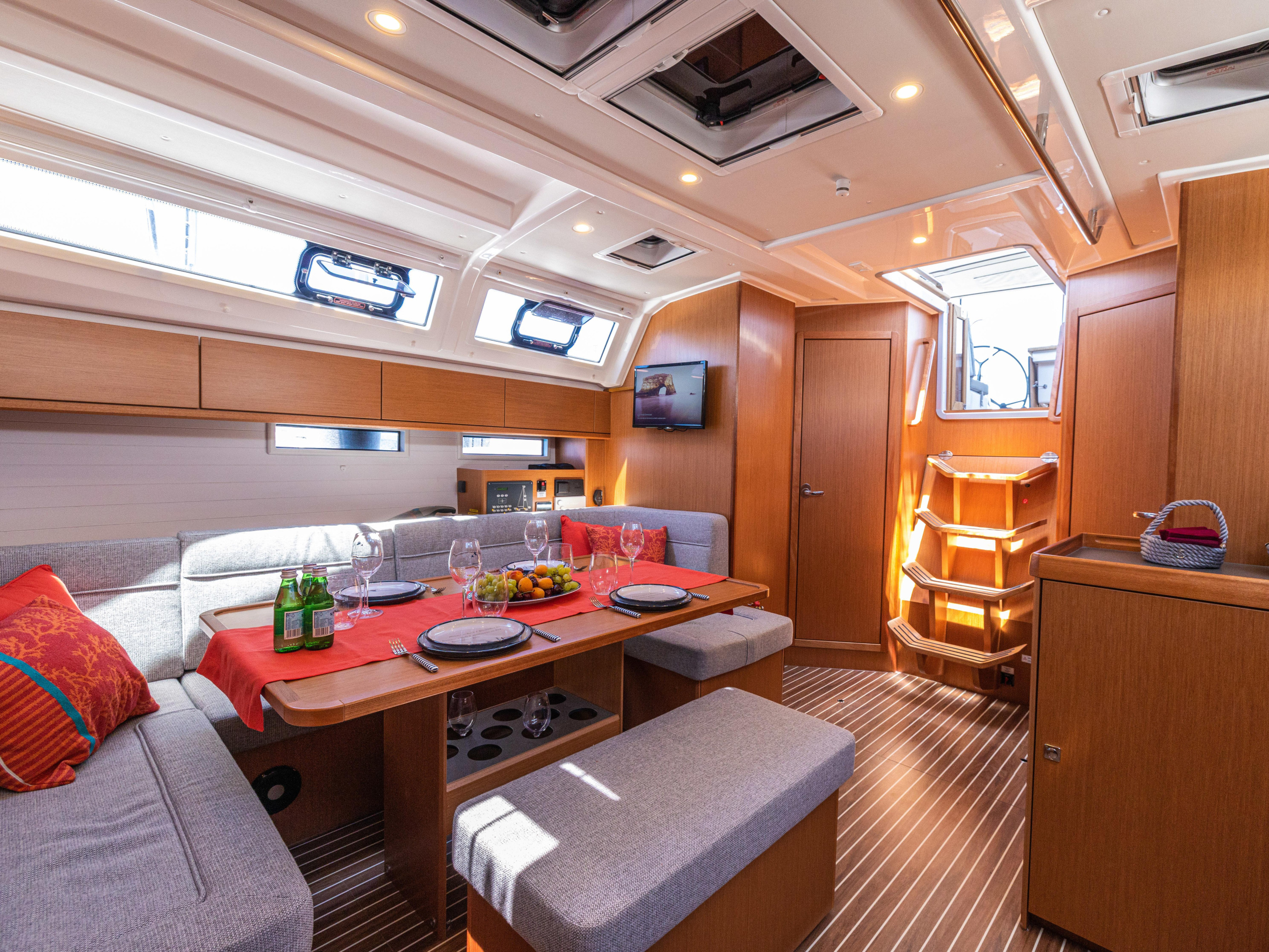 Bavaria Cruiser 46 — photo 20