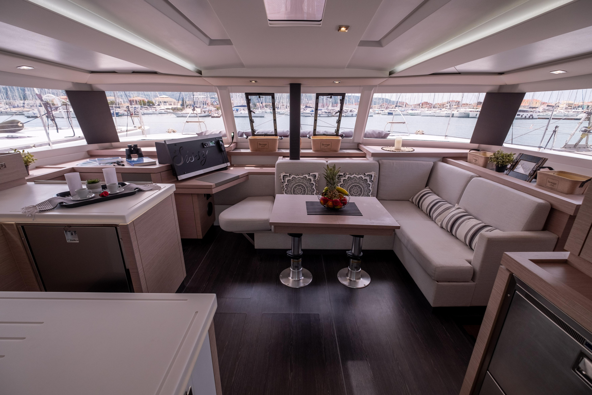 Fountaine Pajot Astréa 42 — photo 4