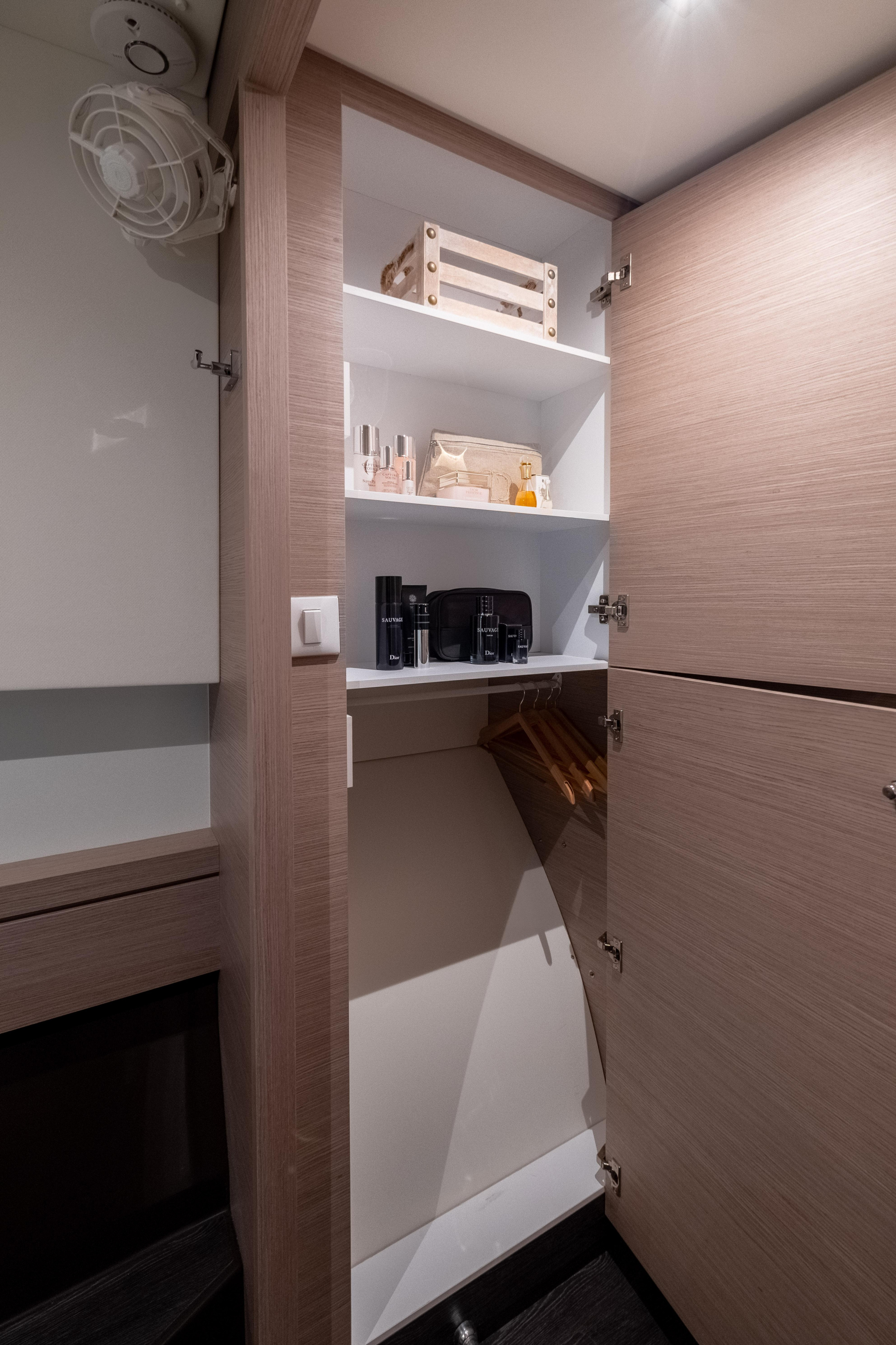 Fountaine Pajot Astréa 42 — photo 40