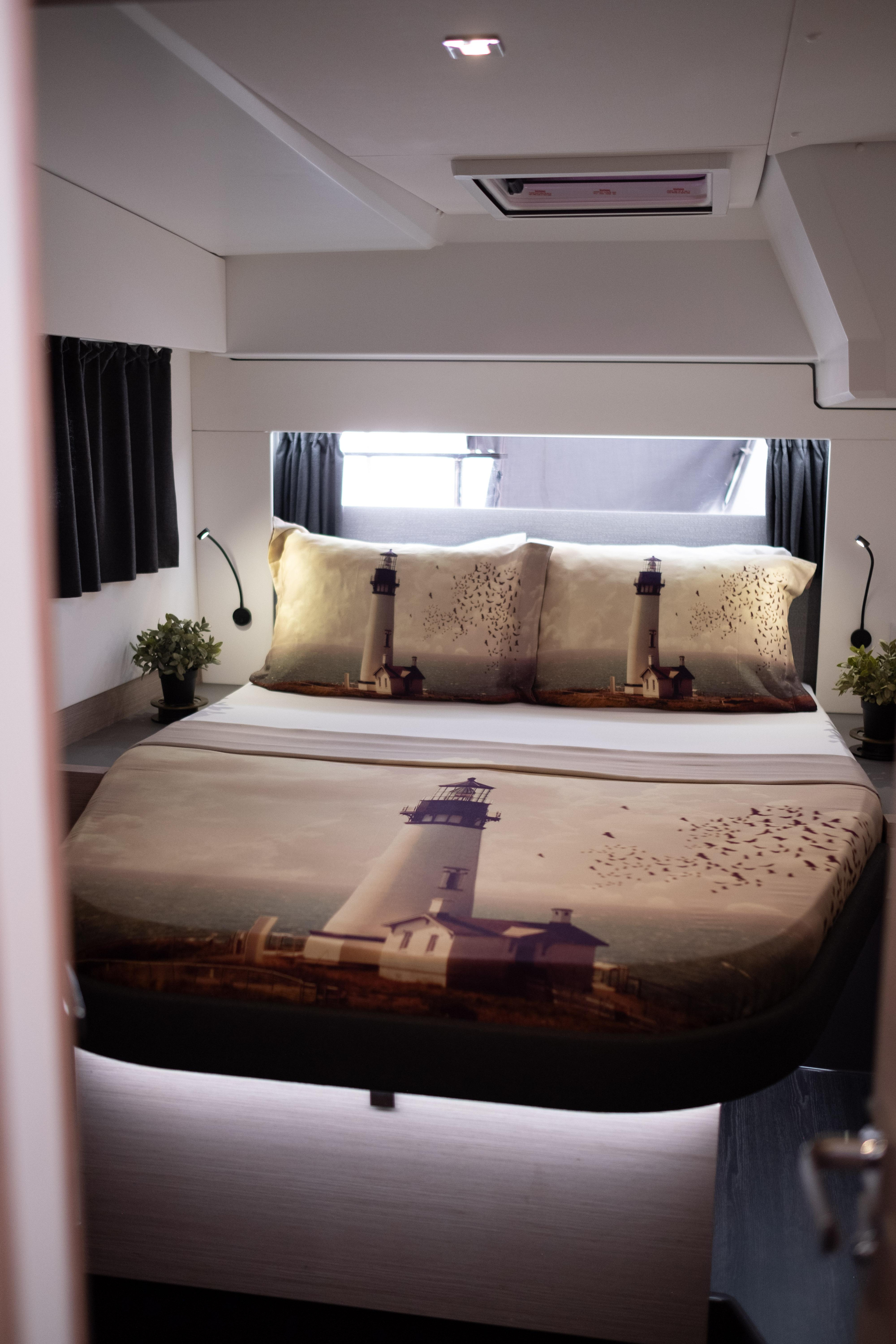 Fountaine Pajot Astréa 42 — photo 38