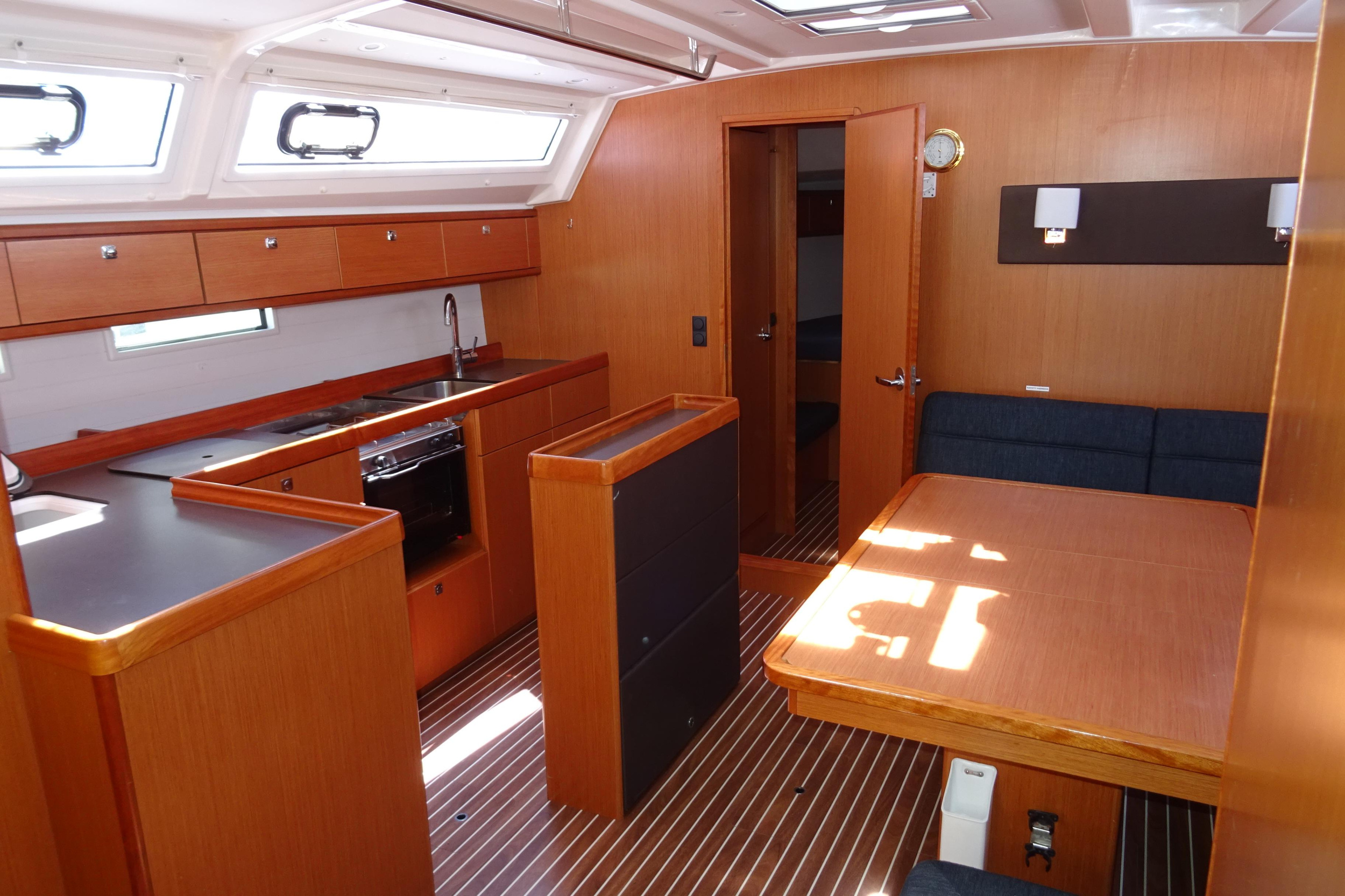 Bavaria Cruiser 46 — photo 14