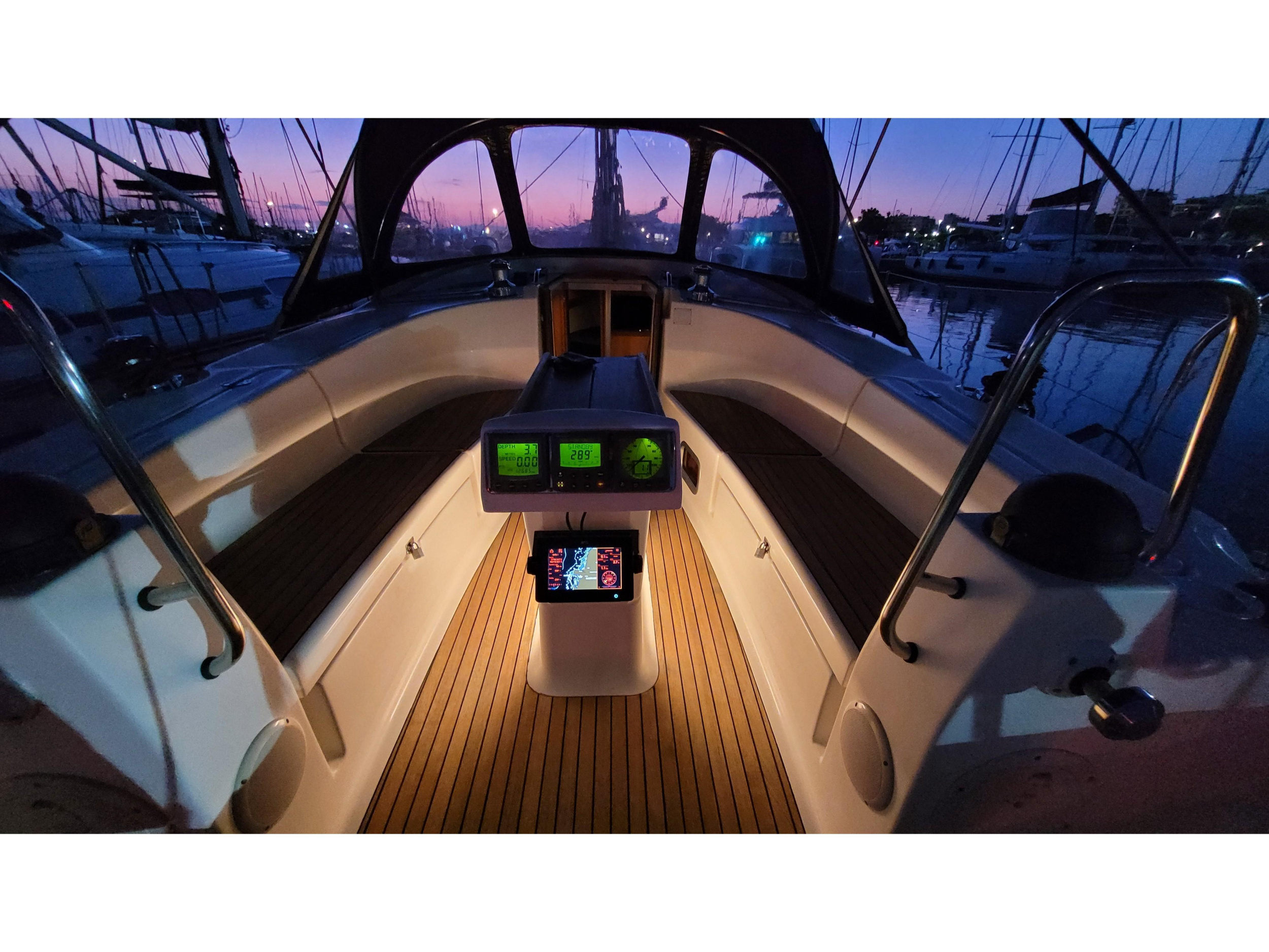 Bavaria 40 — photo 1