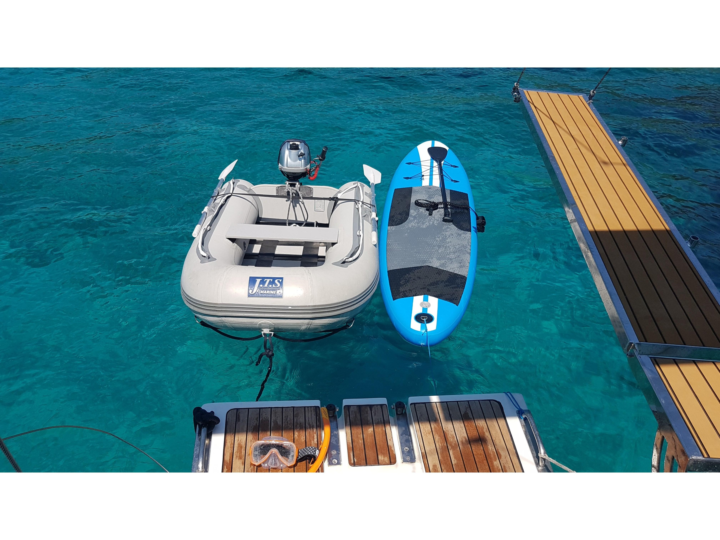 Bavaria 40 — photo 23