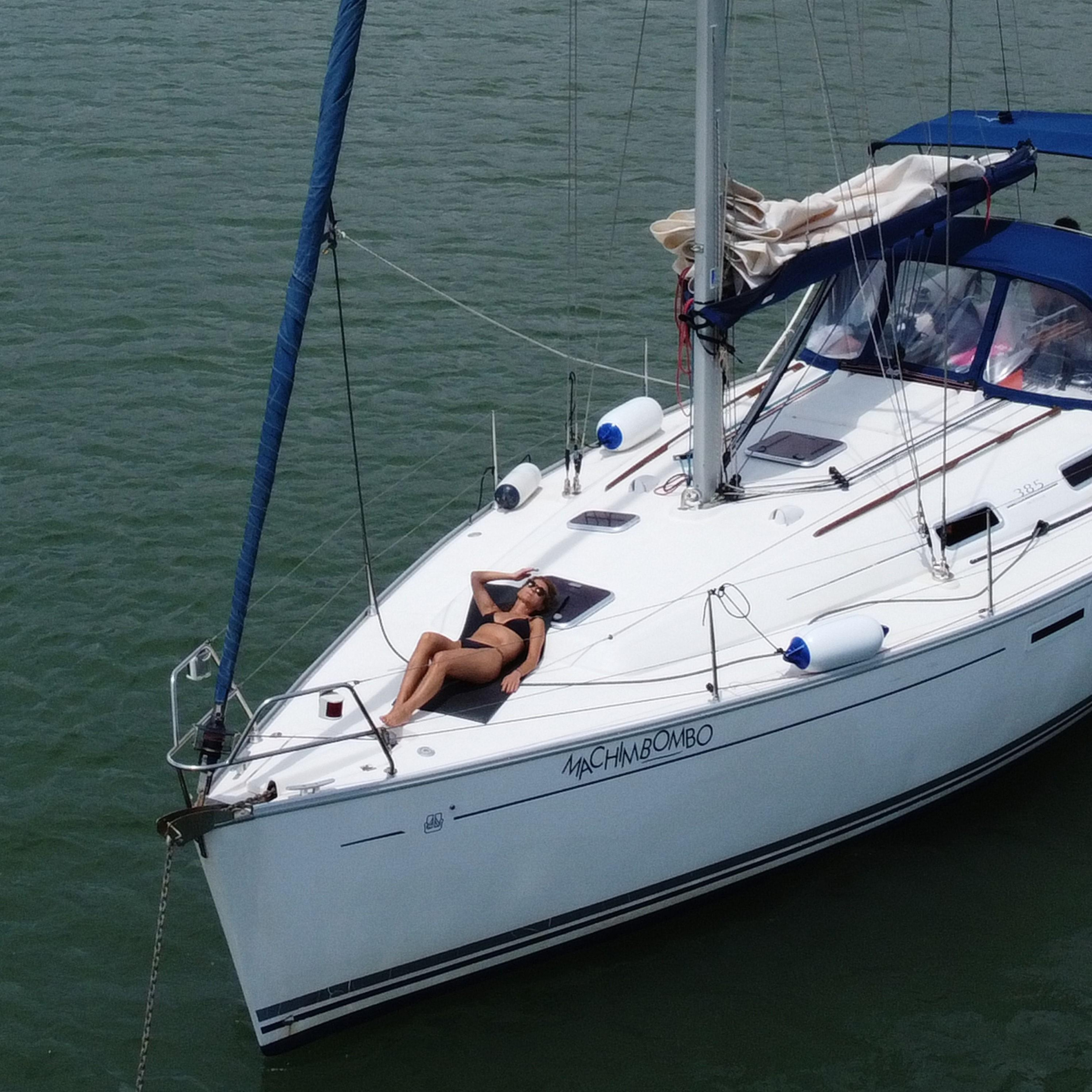 Dufour 385 Grand Large — photo 18
