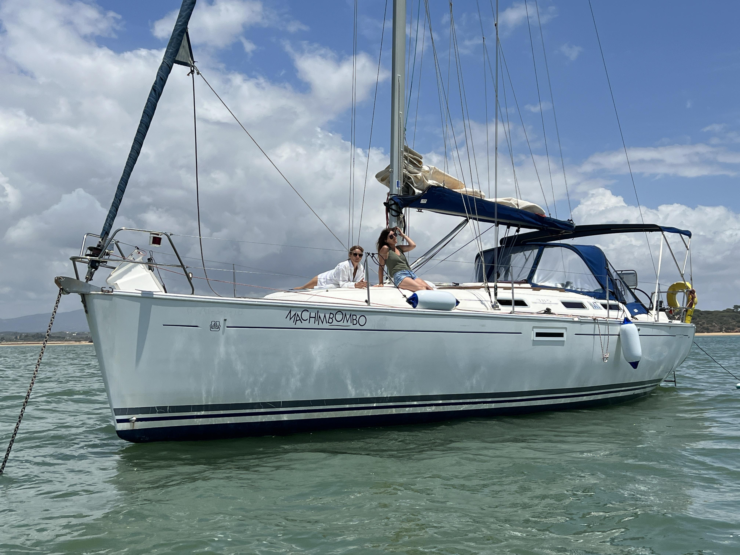 Dufour 385 Grand Large — photo 31