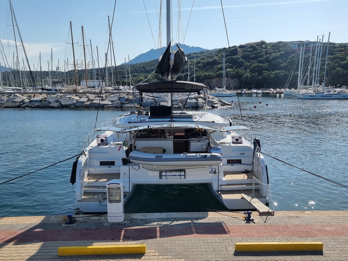 Lagoon 46 — photo 4