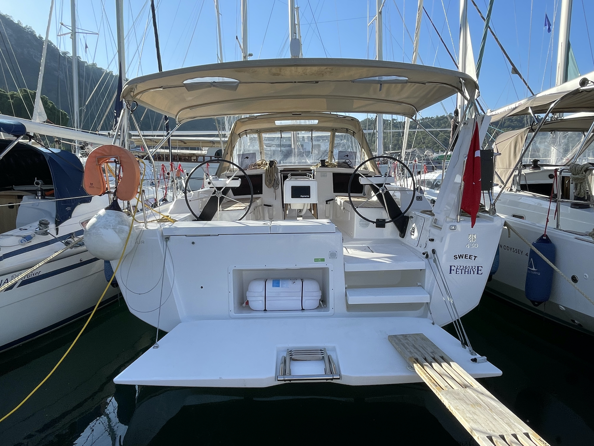 Dufour 430 GL — photo 1