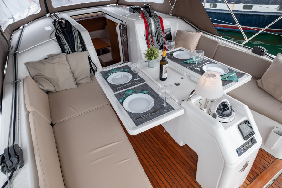 Sun Odyssey 410 — photo 62