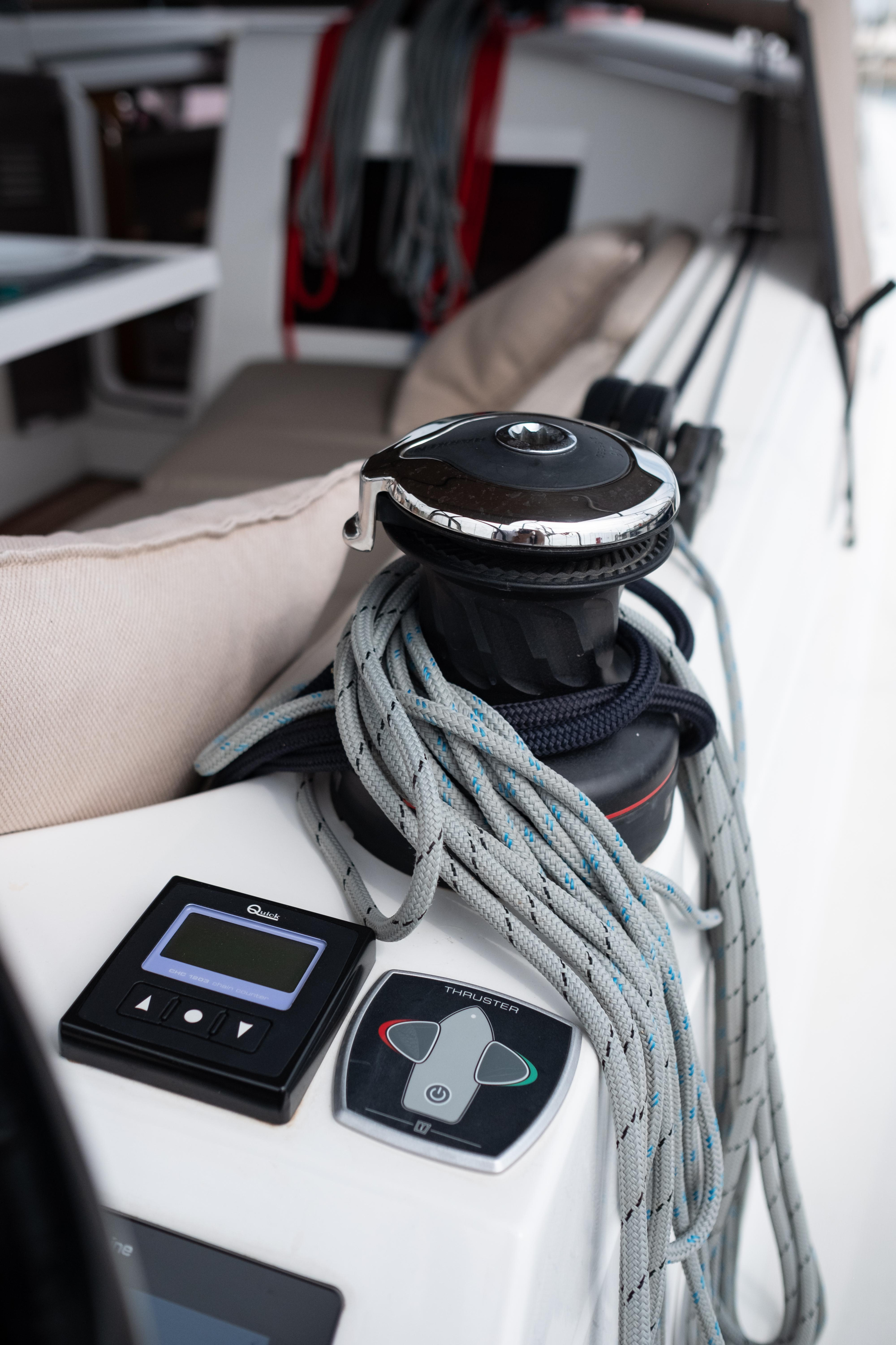Sun Odyssey 410 — photo 6