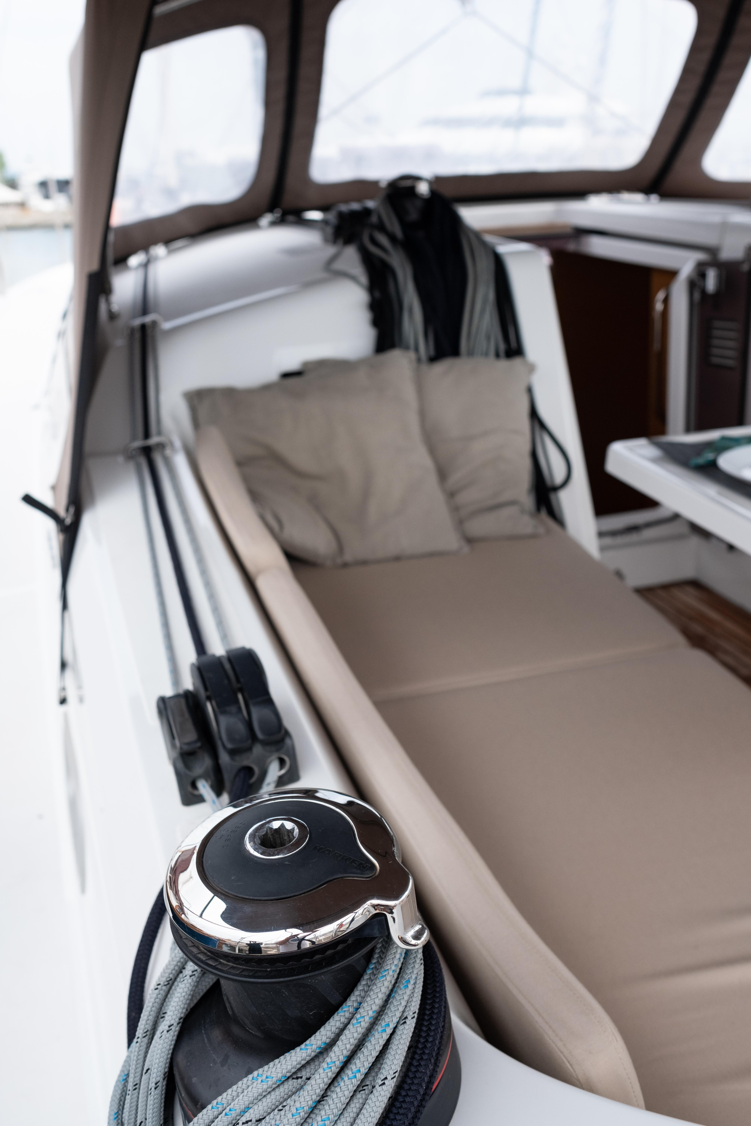 Sun Odyssey 410 — photo 13