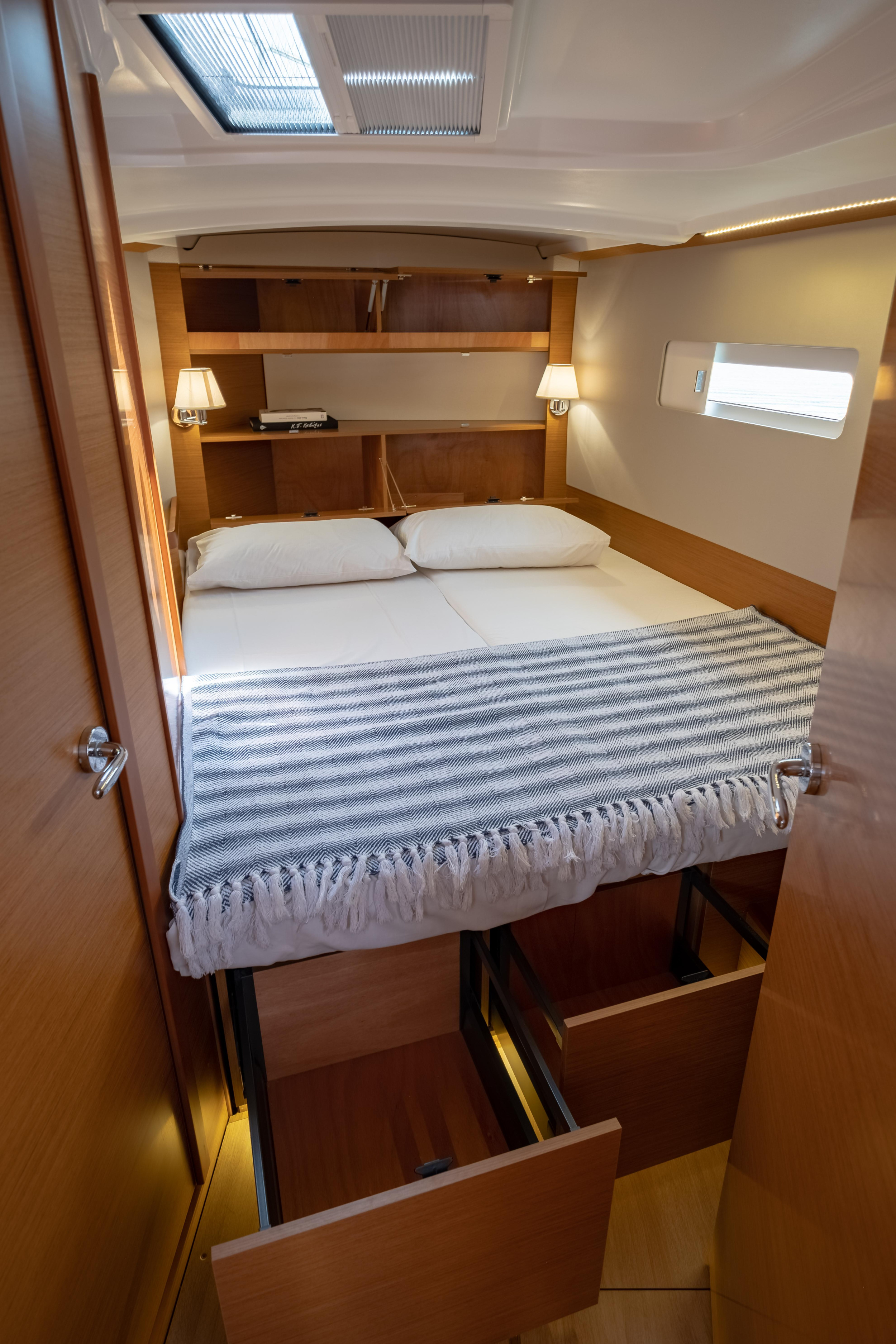 Sun Odyssey 410 — photo 18