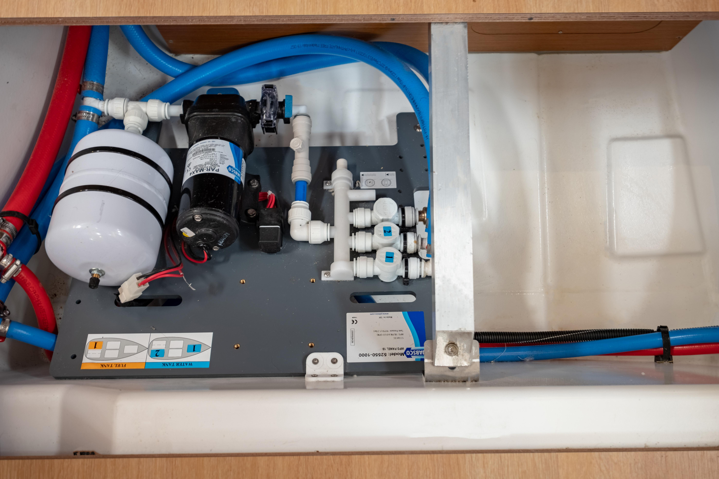 Sun Odyssey 410 — photo 26
