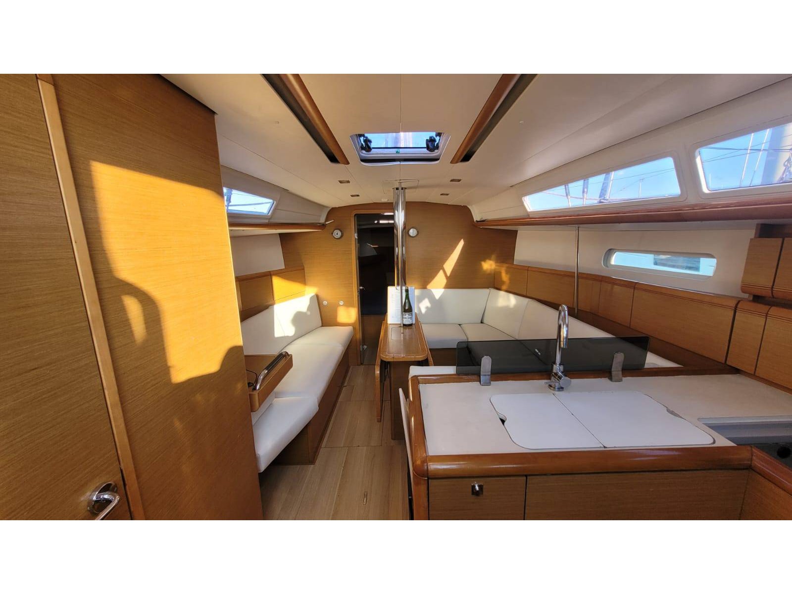 Sun Odyssey 379 (DL) — photo 16
