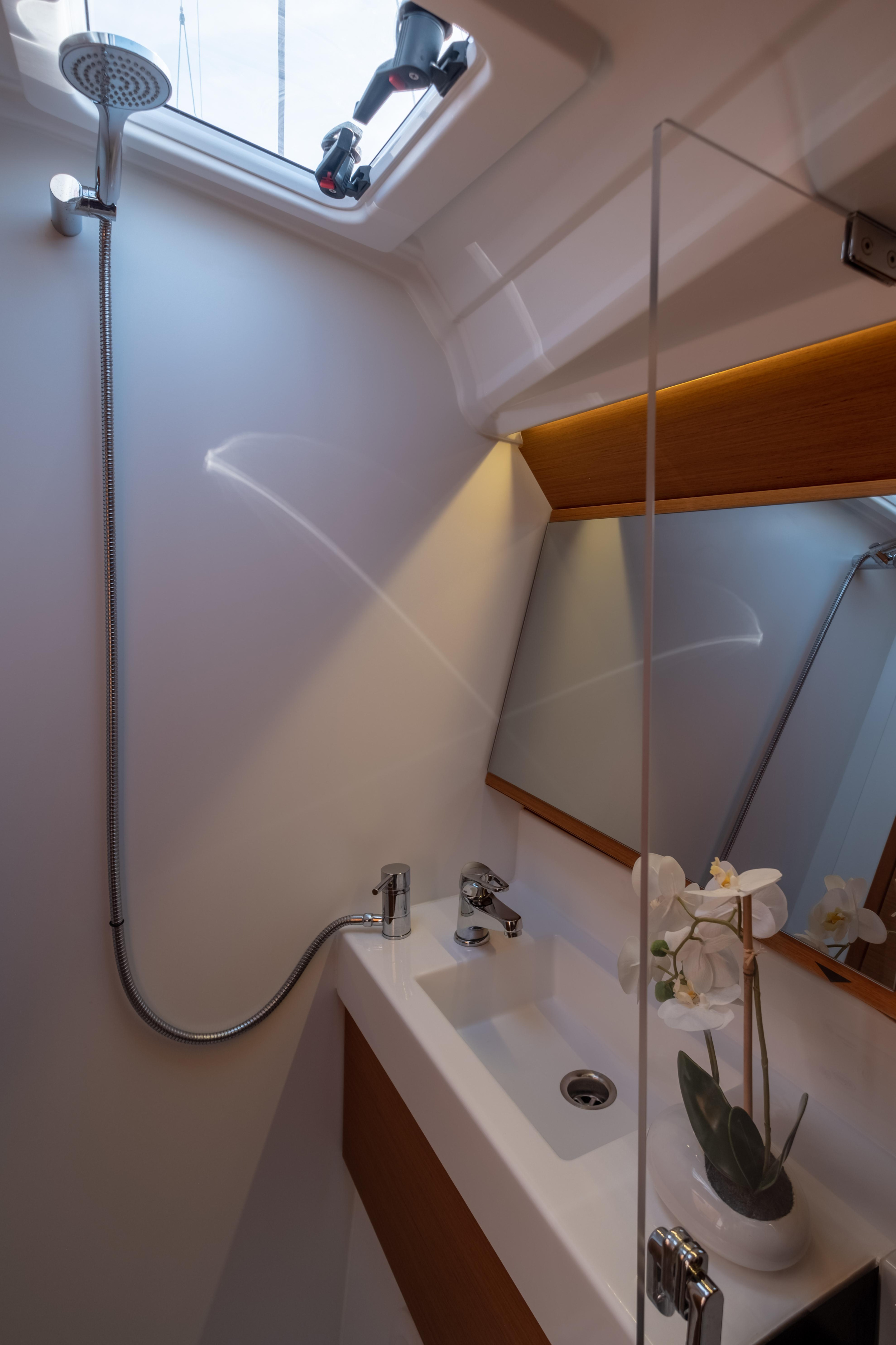 Sun Odyssey 410 — photo 52