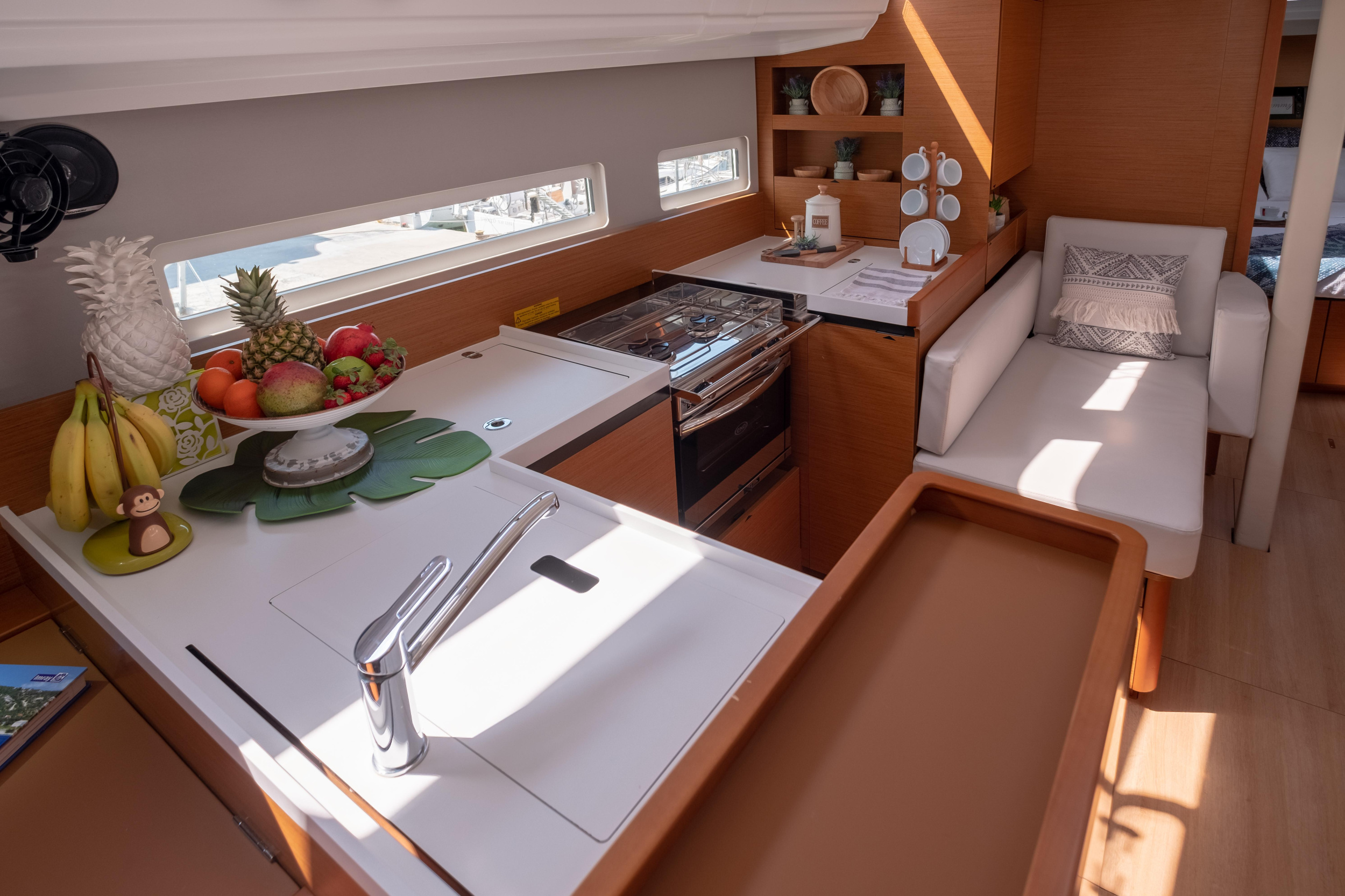 Sun Odyssey 410 — photo 44