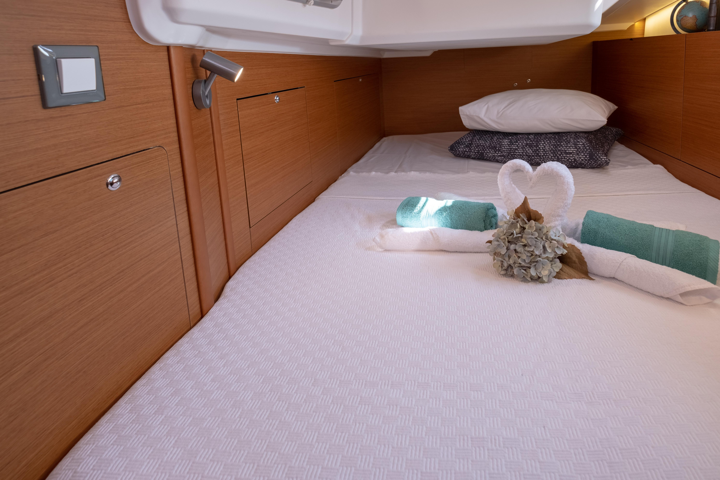 Sun Odyssey 410 — photo 30