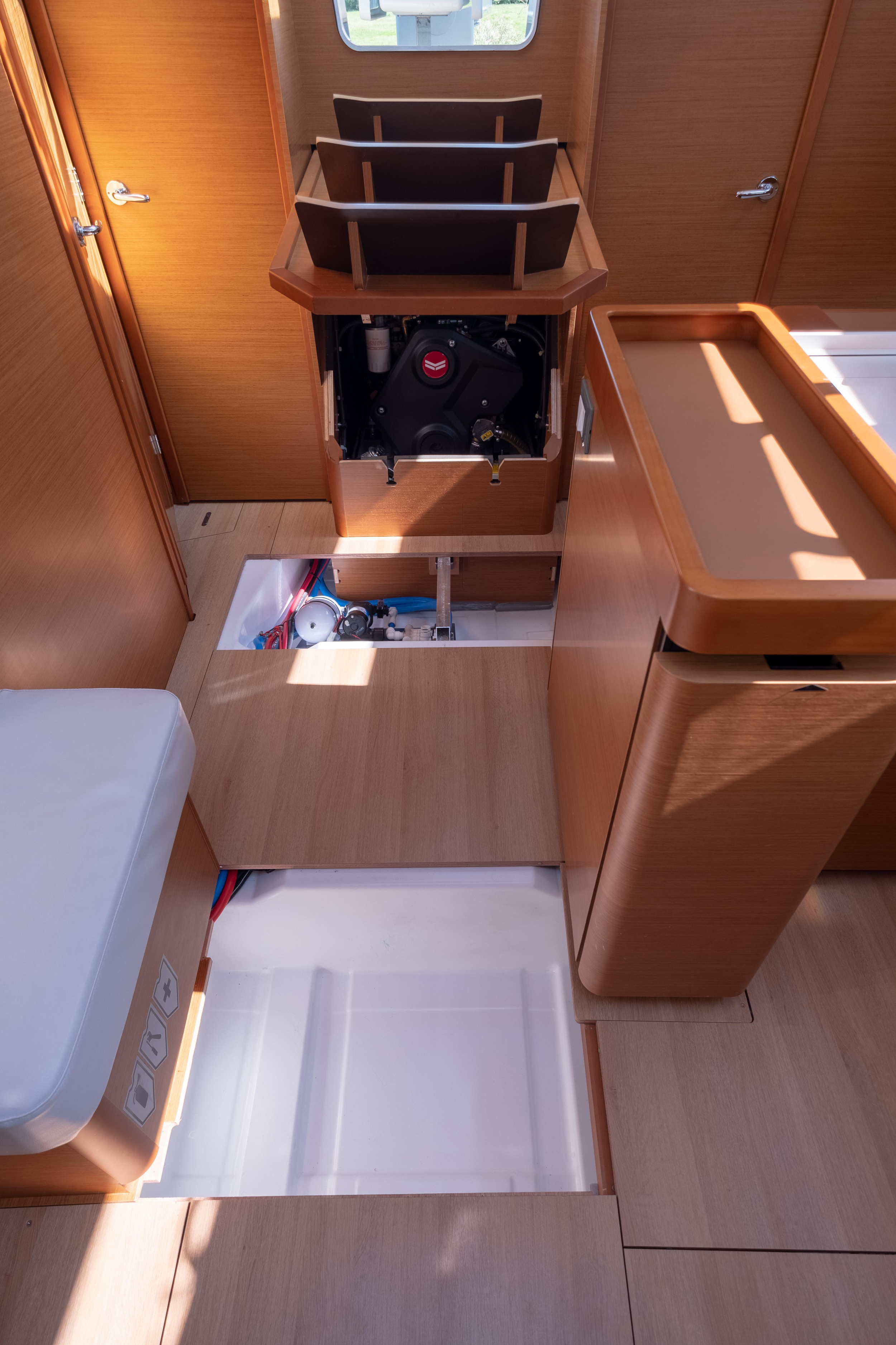 Sun Odyssey 410 — photo 7