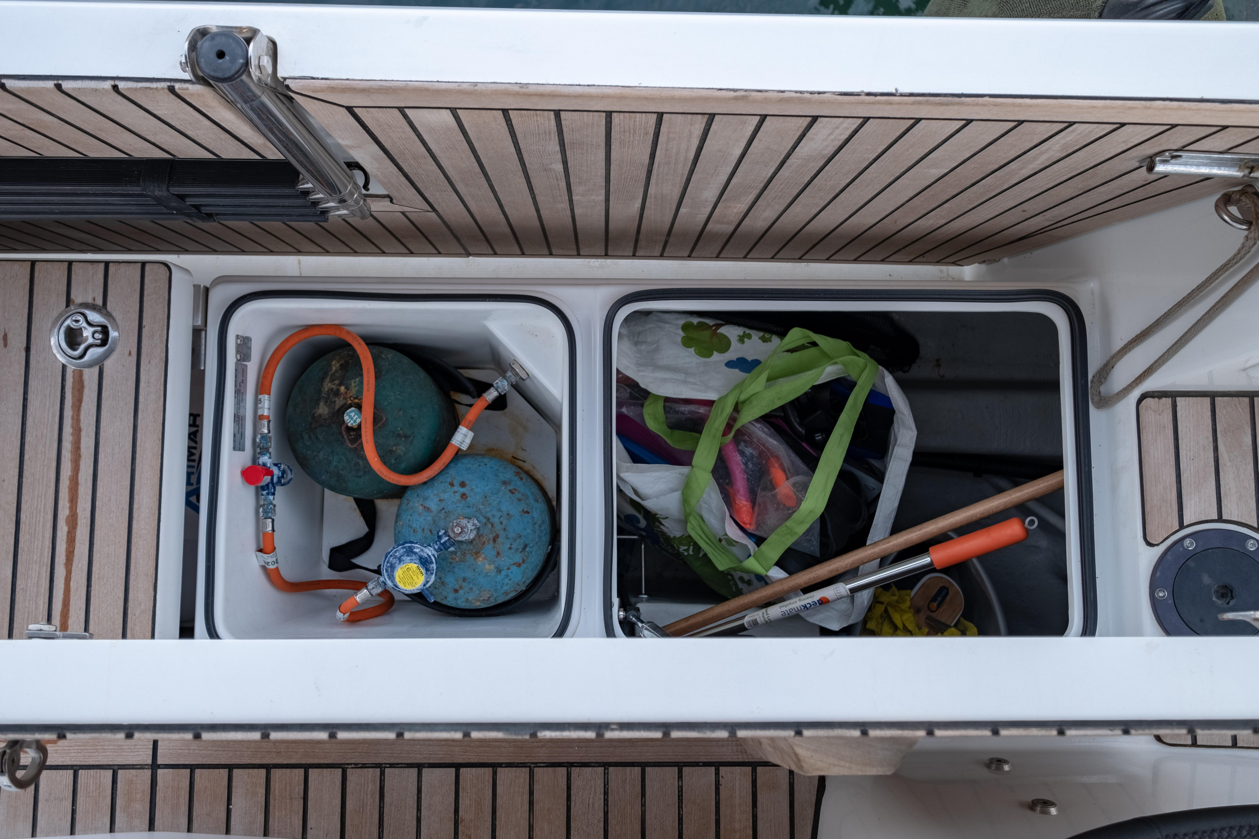 Sun Odyssey 410 — photo 27