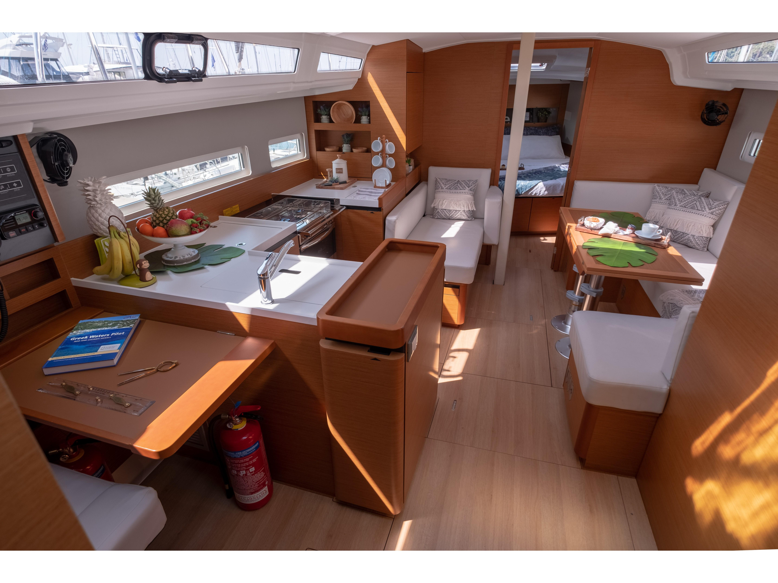 Sun Odyssey 410 — photo 42
