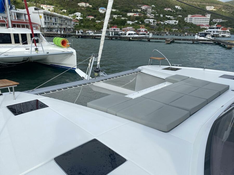 Fountaine Pajot Astrea 42 — photo 2