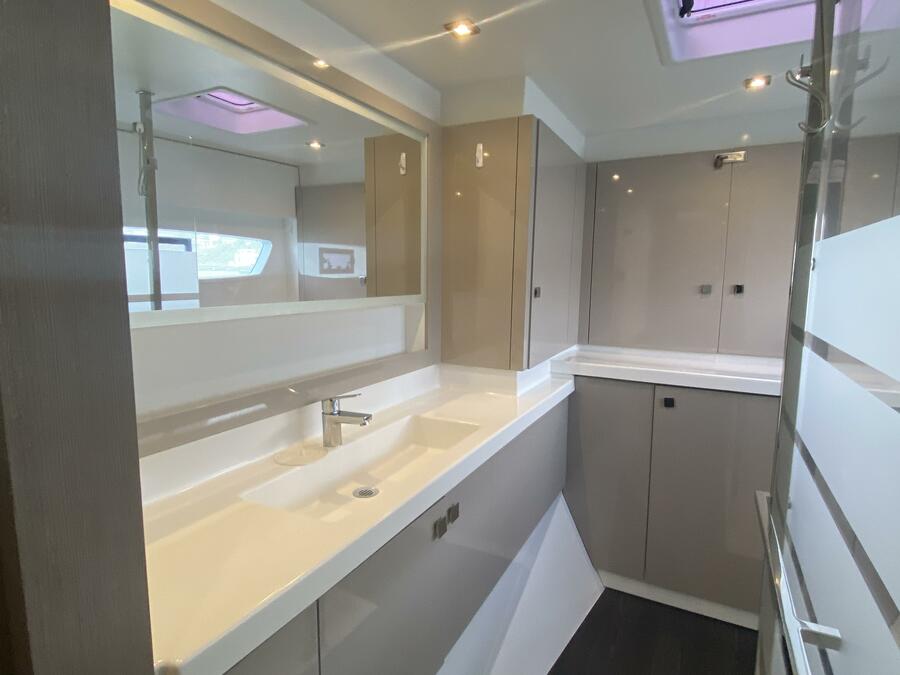 Fountaine Pajot Astrea 42 — photo 10